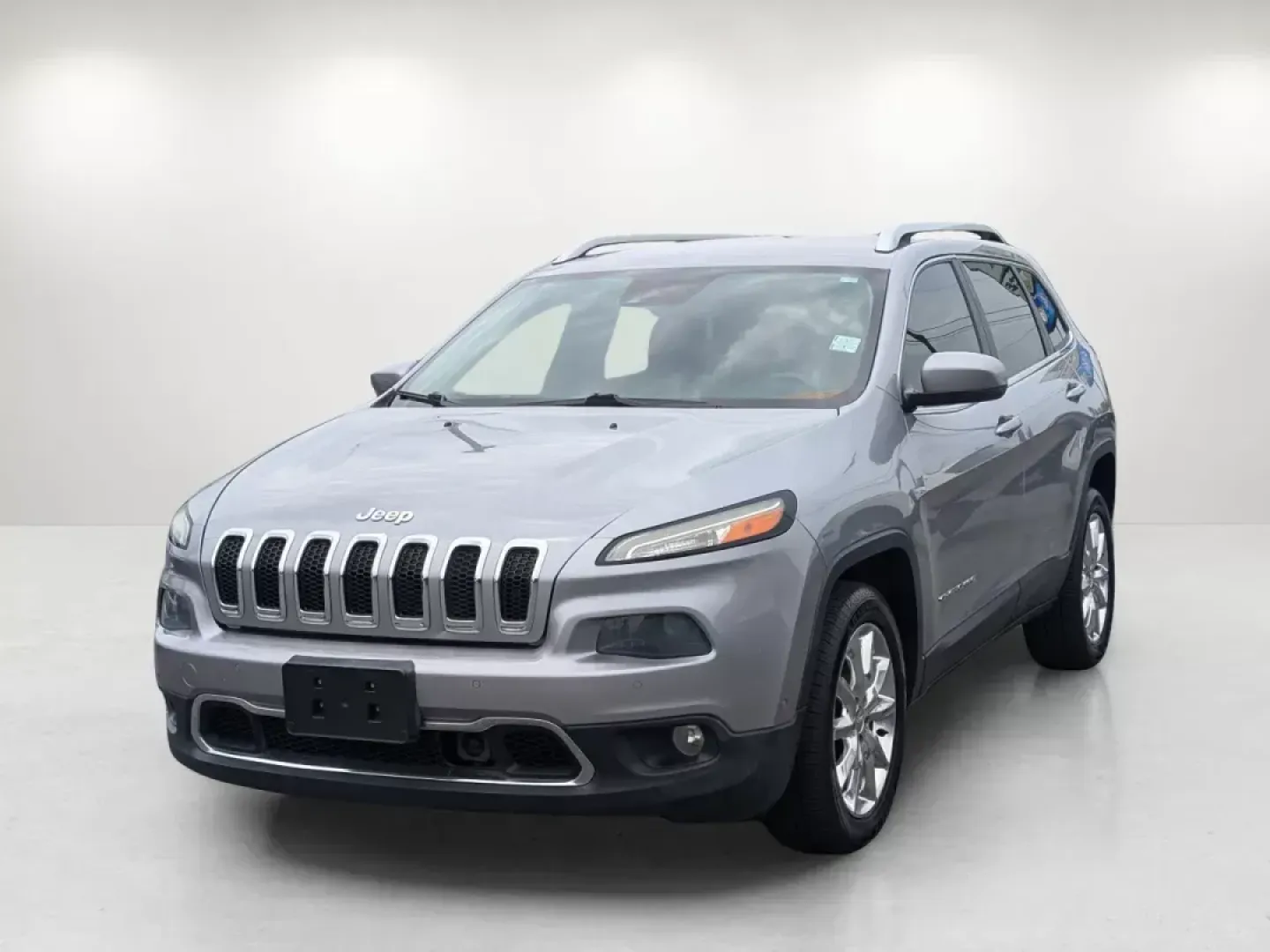 2014 /Black Jeep Cherokee Limited (1C4PJLDSXEW) with an Regular Unleaded V-6 3.2 L/198 engine, 9-Speed Automatic w/OD transmission, located at 1430 Gateway Drive, Opelika, AL, 36801, (334) 239-0944, 32.637871, -85.409790 - **Elevate Your Adventures with the 2014 Jeep Cherokee Limited in Opelika, AL**<br /> <br /> Are you ready to make unforgettable memories on your next family road trip or weekend adventure? Look no further than Gils Auto in Opelika, AL, where we offer this stunning 2014 Jeep Cherokee Limited. Perfect - Photo#1