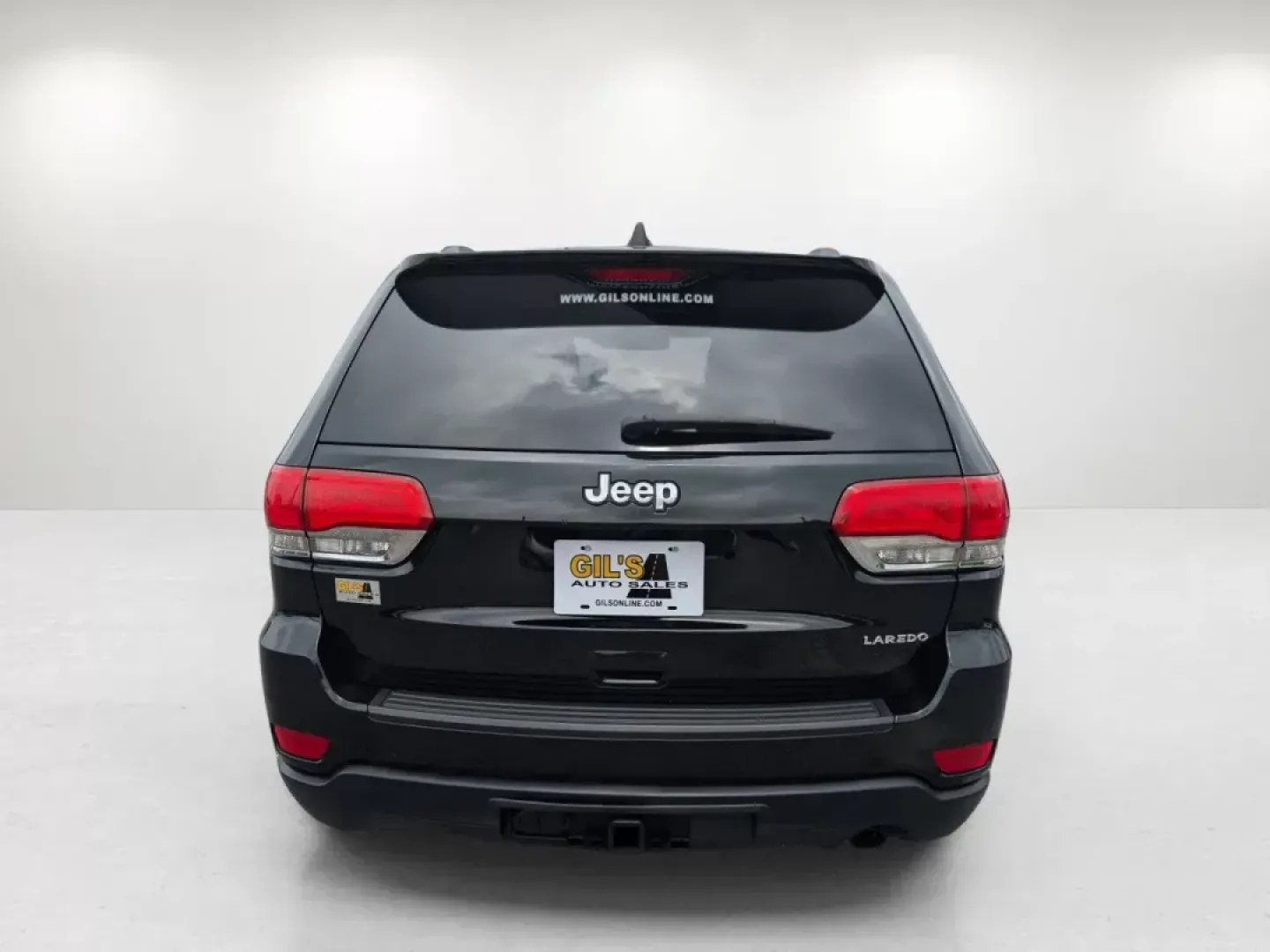2014 /Black/Lt Frost Beige Jeep Grand Cherokee Laredo (1C4RJEAG1EC) with an Regular Unleaded V-6 3.6 L/220 engine, 8-Speed Automatic w/OD transmission, located at 804 22nd Ave, Phenix City, AL, 36870, (334) 297-1860, 32.484749, -85.024475 - 2014 Jeep Grand Cherokee Laredo - Photo#3