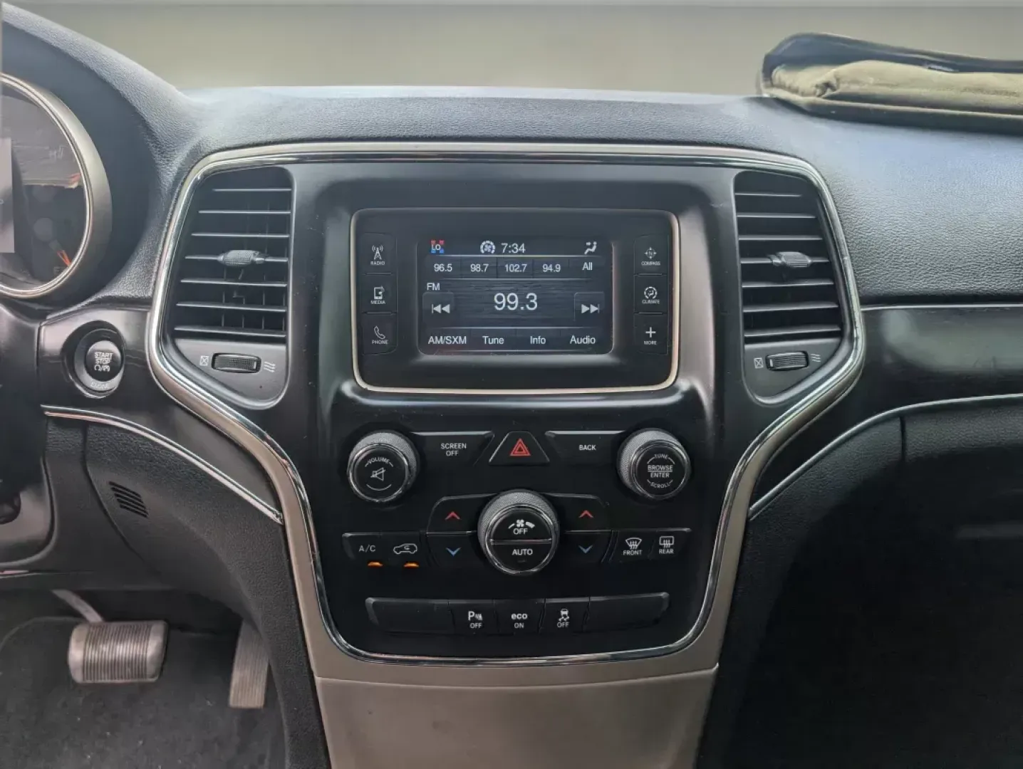 2014 /Black Jeep Grand Cherokee Limited (1C4RJFBG0EC) with an Other engine, located at 804 22nd Ave, Phenix City, AL, 36870, (334) 297-1860, 32.484749, -85.024475 - **Explore Adventure with the 2014 Jeep Grand Cherokee Limited Perfect for Every Journey!**<br /> <br /> Are you ready to elevate your driving experience and embrace endless adventures? The 2014 Jeep Grand Cherokee Limited is here to make your journeys more thrilling and enjoyable. Whether you're na - Photo#11