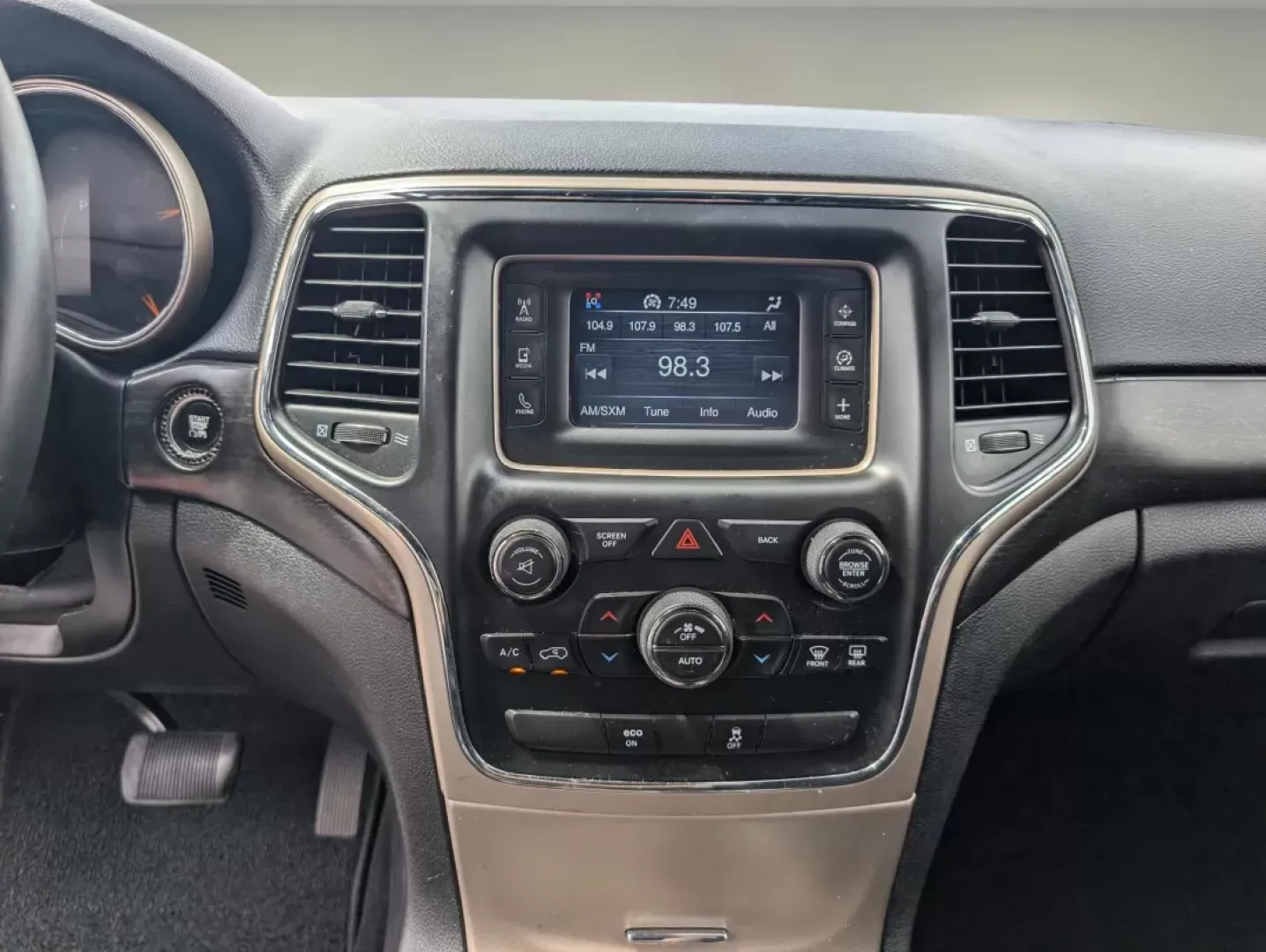 2014 /Black Jeep Grand Cherokee Laredo (1C4RJEAG8EC) with an Other engine, located at 804 22nd Ave, Phenix City, AL, 36870, (334) 297-1860, 32.484749, -85.024475 - 2014 Jeep Grand Cherokee Laredo - Photo#13