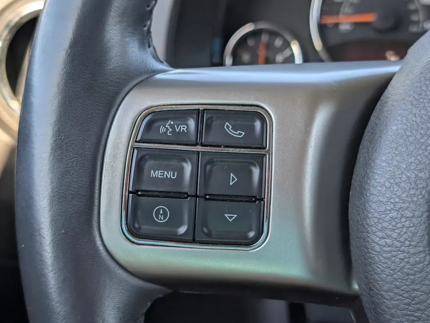 2014 /Dark Slate Gray Jeep Patriot Limited (1C4NJPCB8ED) with an Other engine, located at 1430 Gateway Drive, Opelika, AL, 36801, (334) 239-0944, 32.637871, -85.409790 - Discover the ultimate blend of style and practicality with the 2014 Jeep Patriot Limited, an SUV designed for those who refuse to compromise on adventure or comfort. Whether you're exploring the scenic routes of the Chattahoochee River or commuting through the bustling streets of Phenix City, AL, th - Photo#17