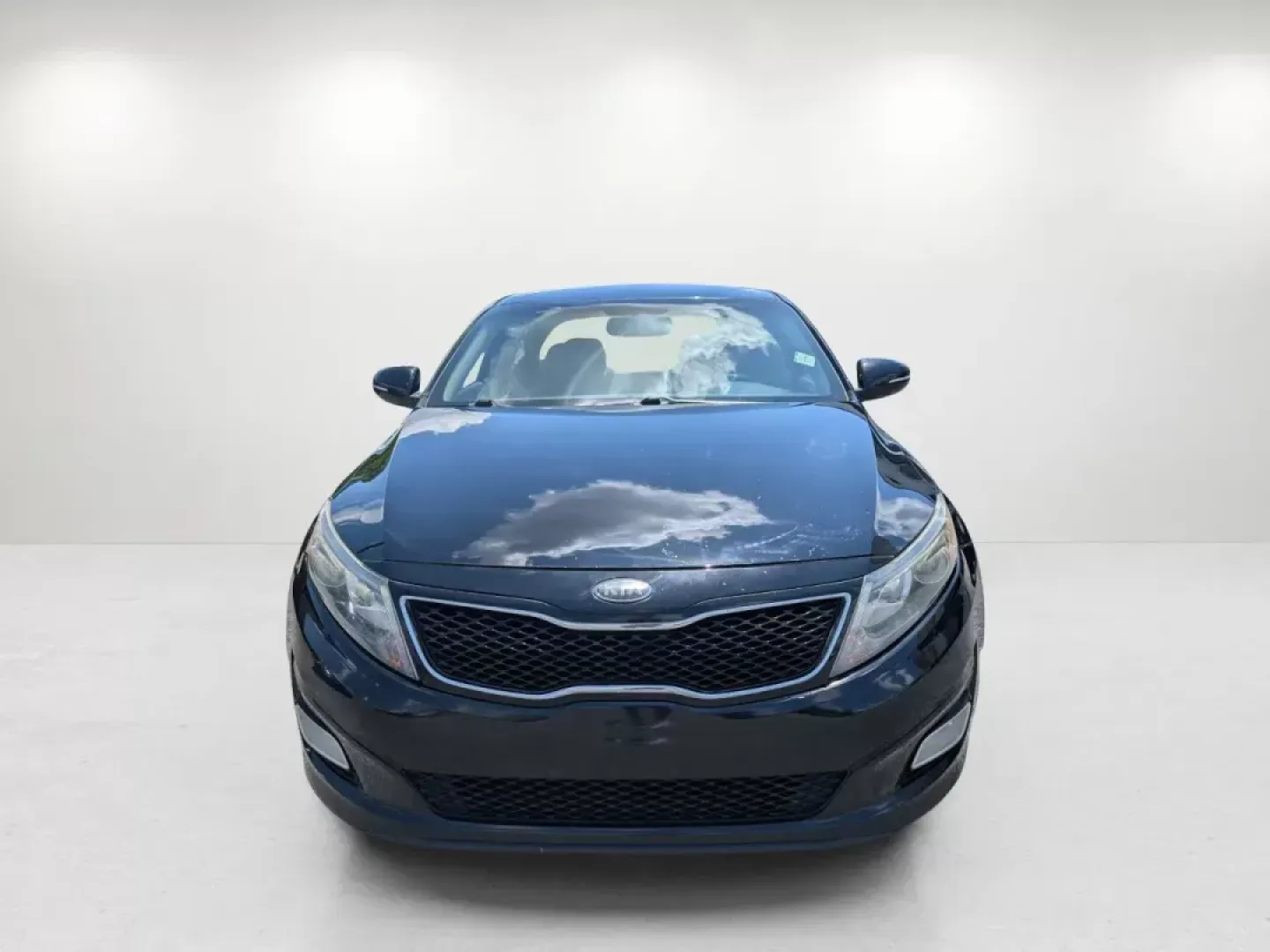 2014 /Beige Kia Optima EX (5XXGN4A73EG) with an Other engine, located at 5115 14th Ave., Columbus, GA, 31904, (706) 323-0345, 32.511494, -84.971046 - Elevate your driving experience with the stunning 2014 Kia Optima EX, now available at Gils Auto - Columbus, located at 5115 14th Ave., Columbus, GA 31904. This exceptional sedan is not only an eye-catcher with its sleek Ebony Black exterior and sophisticated beige leather interior, but it also offe - Photo#1