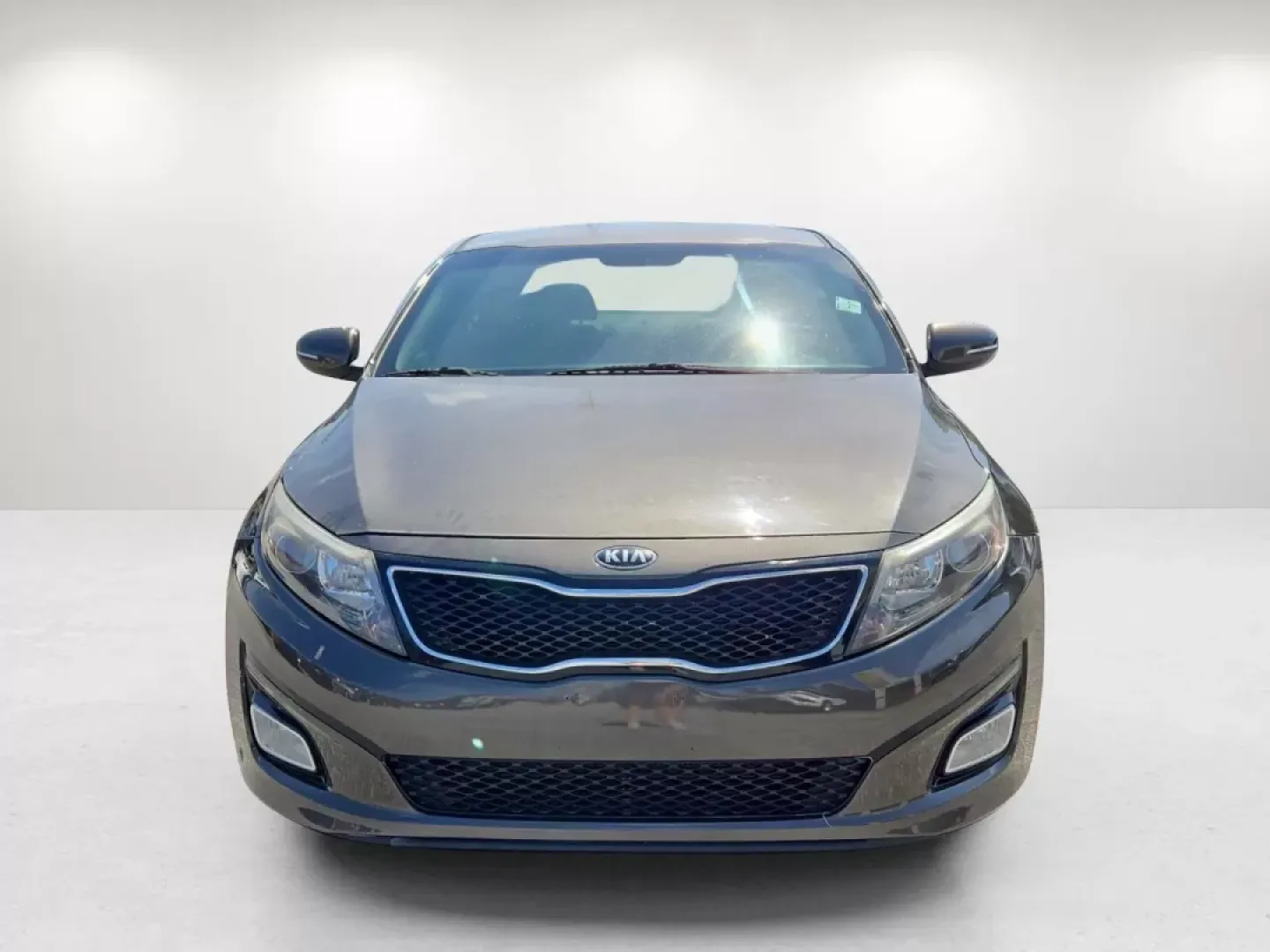 2014 /Beige Kia Optima LX (5XXGM4A74EG) with an Other engine, located at 1430 Gateway Drive, Opelika, AL, 36801, (334) 239-0944, 32.637871, -85.409790 - **Experience Unmatched Comfort and Style with This 2014 Kia Optima LX Perfect for Your Daily Commutes!**<br /> <br /> If you're searching for a dependable sedan that perfectly blends style, comfort, and technology, your quest ends here! The 2014 Kia Optima LX is not just a car; it's a lifestyle upg - Photo#1