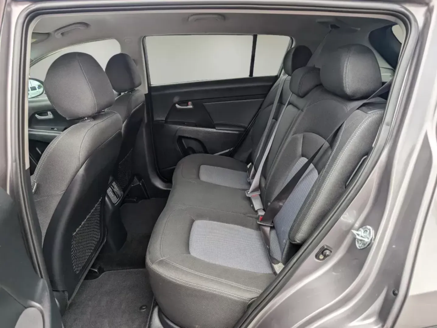 2014 /Black Kia Sportage LX (KNDPB3AC9E7) with an Regular Unleaded I-4 2.4 L/144 engine, 6-Speed Automatic w/OD transmission, located at 5115 14th Ave., Columbus, GA, 31904, (706) 323-0345, 32.511494, -84.971046 - 2014 Kia Sportage LX - Photo#10
