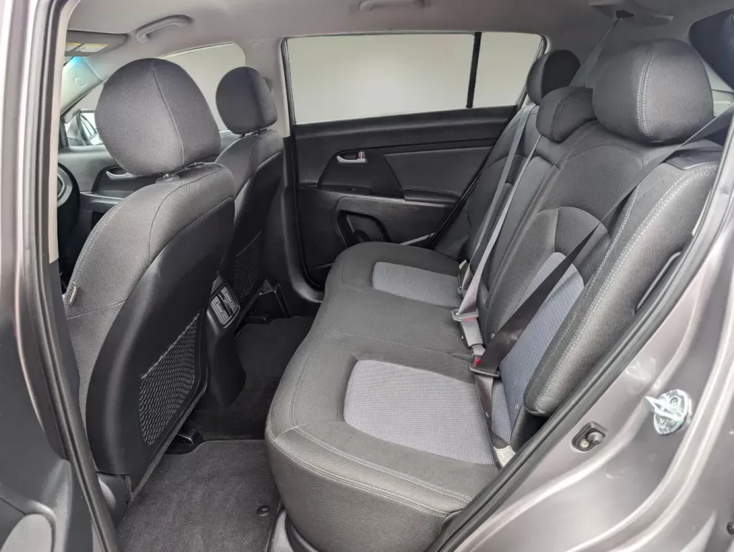 2014 /Black Kia Sportage LX (KNDPB3AC9E7) with an Regular Unleaded I-4 2.4 L/144 engine, 6-Speed Automatic w/OD transmission, located at 5115 14th Ave., Columbus, GA, 31904, (706) 323-0345, 32.511494, -84.971046 - 2014 Kia Sportage LX - Photo#11