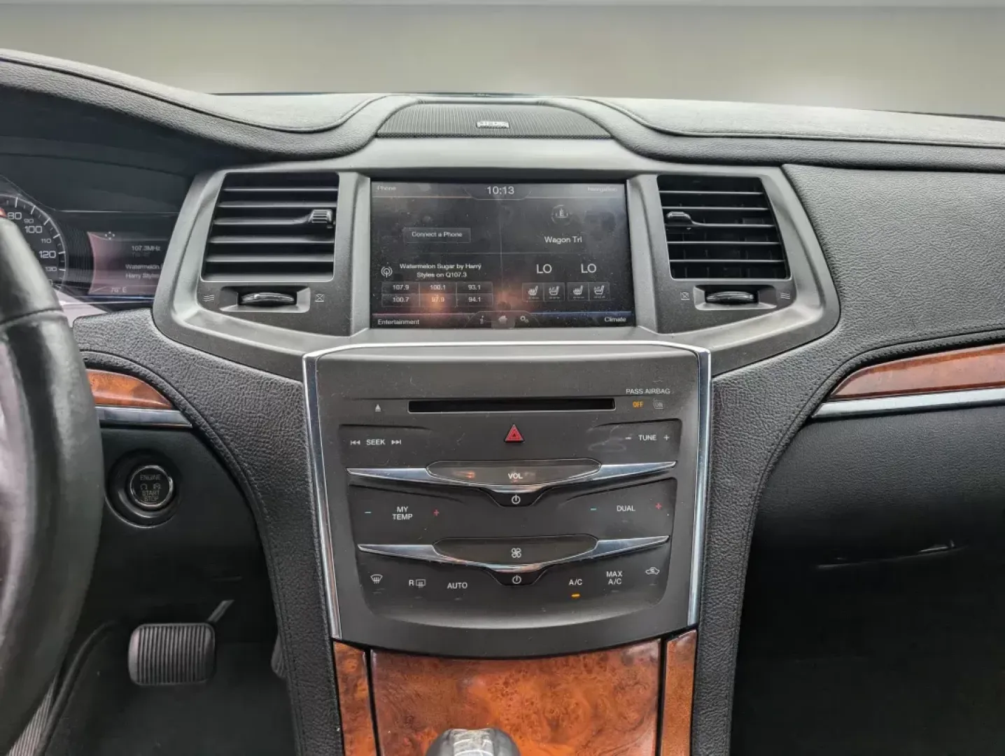 2014 Lincoln MKS (1LNHL9DK9EG) with an Regular Unleaded V-6 3.7 L/227 engine, 6-Speed Automatic w/OD transmission, located at 521 Old Farm Lane Rd, Prattville, AL, 36066, (334) 325-1505, 32.482460, -86.416367 - 2014 Lincoln MKS - Photo#14