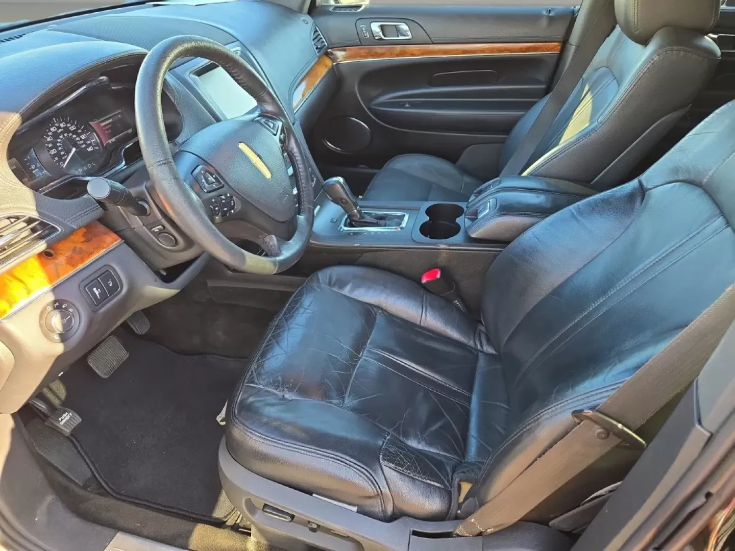 2014 Lincoln MKT (2LMHJ5NK0EB) with an Other engine, located at 1430 Gateway Drive, Opelika, AL, 36801, (334) 239-0944, 32.637871, -85.409790 - ### Experience Luxury and Versatility with the 2014 Lincoln MKT at Gils Auto in Phenix City<br /> <br /> Are you searching for a vehicle that seamlessly combines elegance, comfort, and practicality? Look no further than the 2014 Lincoln MKT, now available at Gils Auto in Phenix City, AL! This sporty - Photo#11