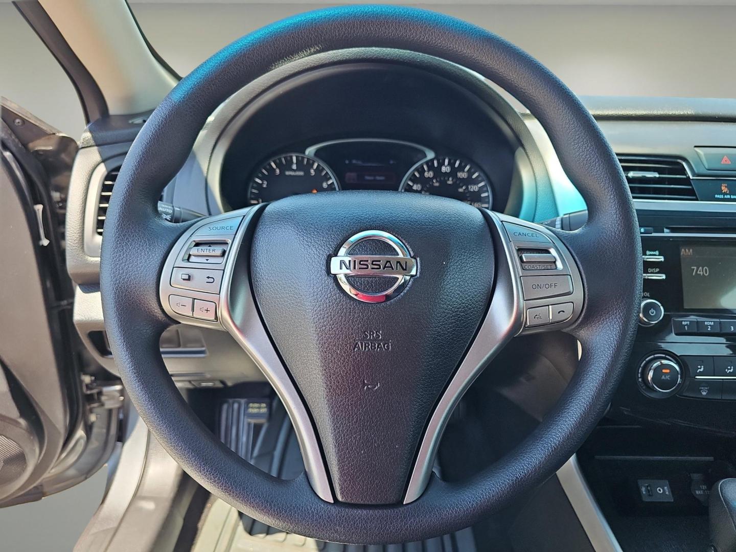 2014 /Charcoal Nissan Altima 2.5 S (1N4AL3AP6EC) with an Regular Unleaded I-4 2.5 L/152 engine, 1-Speed CVT w/OD transmission, located at 521 Old Farm Lane Rd, Prattville, AL, 36066, (334) 325-1505, 32.482460, -86.416367 - 2014 Nissan Altima 2.5 S - Photo#11