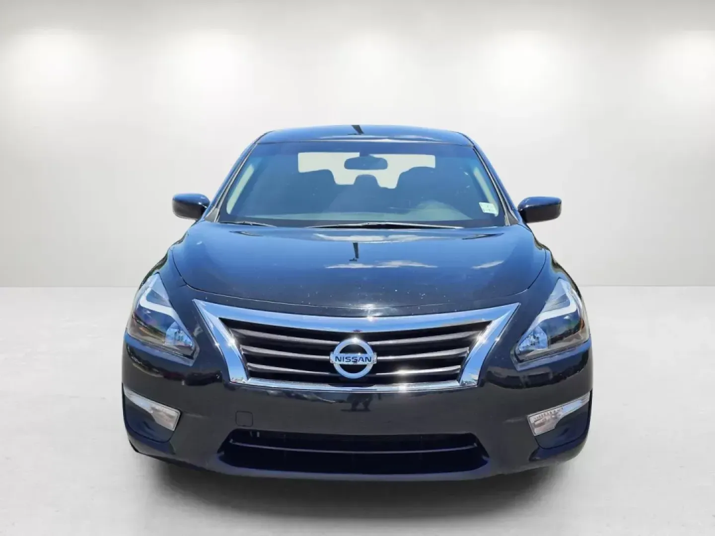 2014 /Charcoal Nissan Altima 2.5 S (1N4AL3AP5EC) with an Regular Unleaded I-4 2.5 L/152 engine, 1-Speed CVT w/OD transmission, located at 521 Old Farm Lane Rd, Prattville, AL, 36066, (334) 325-1505, 32.482460, -86.416367 - 2014 Nissan Altima 2.5 S - Photo#2