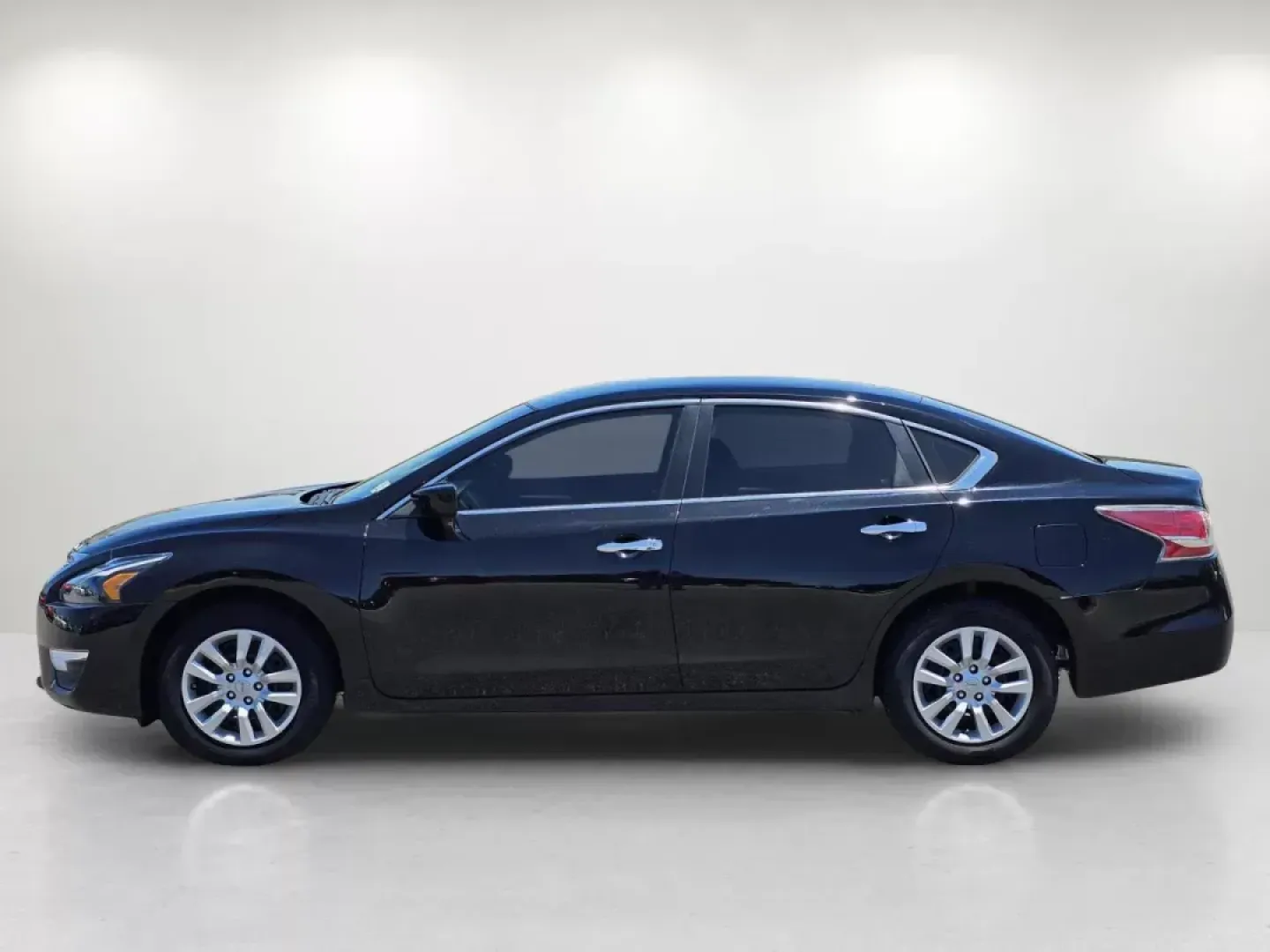 2014 /Charcoal Nissan Altima 2.5 S (1N4AL3AP5EC) with an Regular Unleaded I-4 2.5 L/152 engine, 1-Speed CVT w/OD transmission, located at 521 Old Farm Lane Rd, Prattville, AL, 36066, (334) 325-1505, 32.482460, -86.416367 - 2014 Nissan Altima 2.5 S - Photo#8