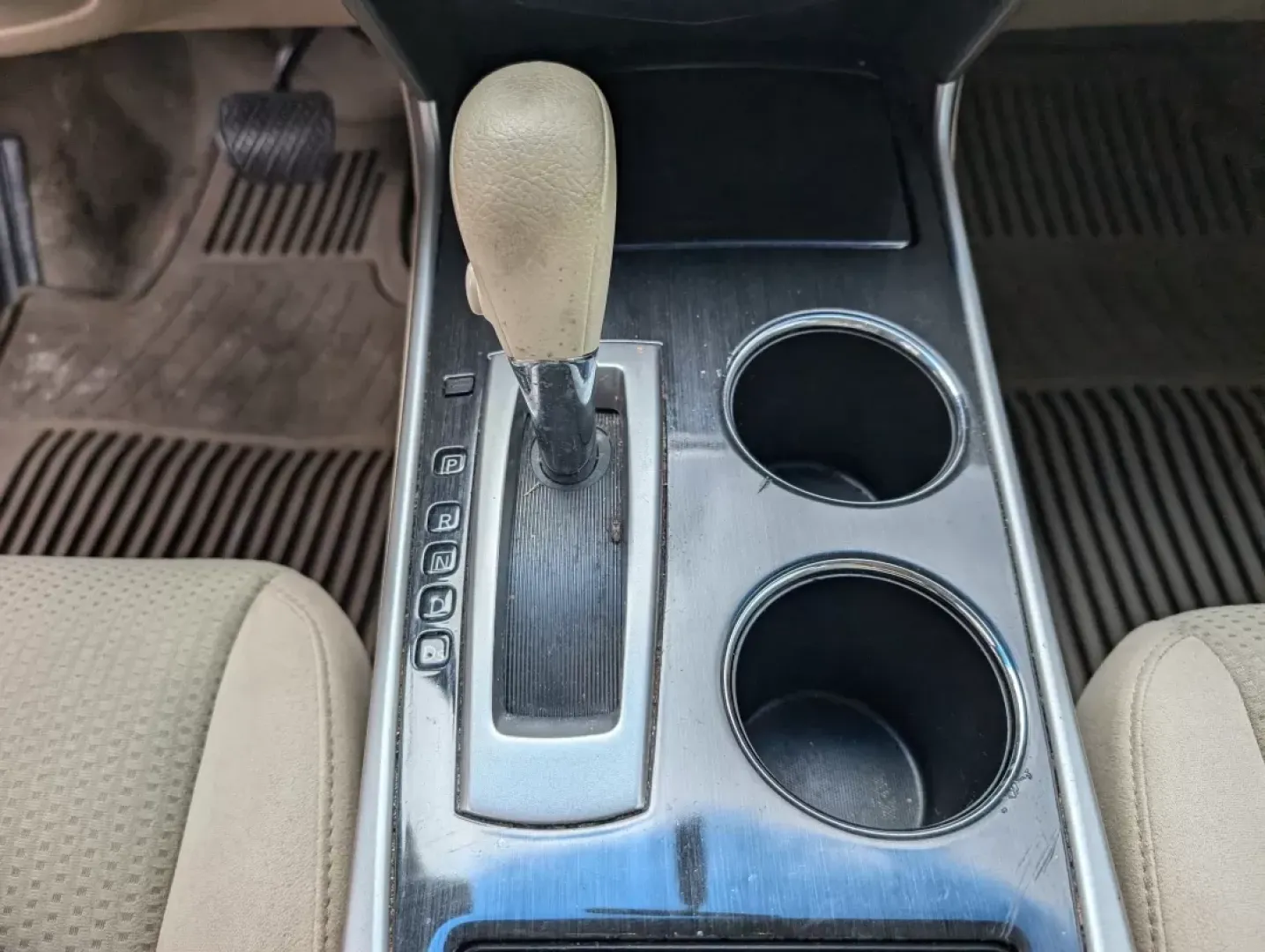 2014 /Beige Nissan Altima 2.5 S (1N4AL3AP7EC) with an Other engine, located at 804 22nd Ave, Phenix City, AL, 36870, (334) 297-1860, 32.484749, -85.024475 - **Elevate Your Commute with the 2014 Nissan Altima 2.5 S Perfect for Daily Drivers!**<br /> <br /> If you're seeking a blend of reliability, comfort, and style for your daily commute, look no further than the 2014 Nissan Altima 2.5 S. This versatile sedan is ideal for anyone from busy professionals - Photo#14