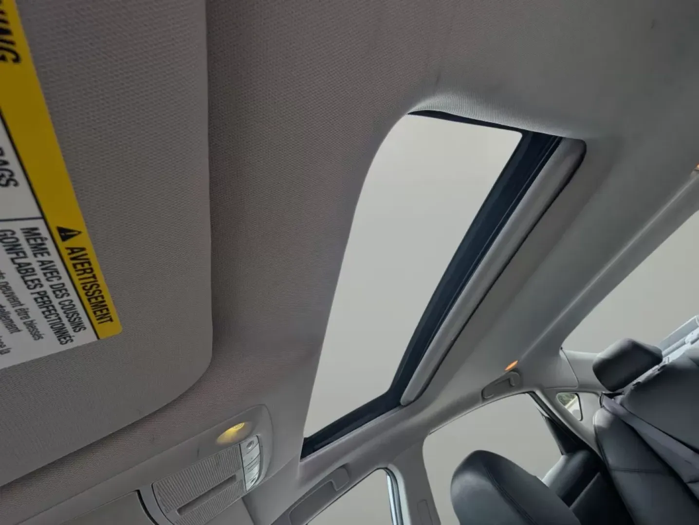 2014 /Charcoal Nissan Altima 2.5 SL (1N4AL3AP7EC) with an Other engine, located at 1430 Gateway Drive, Opelika, AL, 36801, (334) 239-0944, 32.637871, -85.409790 - ### Discover Your Next Adventure: 2014 Nissan Altima 2.5 SL at Gils Auto in Opelika, AL!<br /> <br /> Are you in search of a reliable sedan that caters to both your daily commuting and weekend escapades? Look no further! The 2014 Nissan Altima 2.5 SL at Gils Auto is the perfect blend of comfort, sty - Photo#14