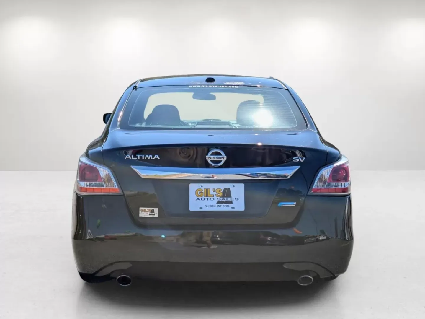 2014 /Black Nissan Altima 2.5 SV (1N4AL3AP8EC) with an Other engine, located at 1430 Gateway Drive, Opelika, AL, 36801, (334) 239-0944, 32.637871, -85.409790 - Discover the perfect blend of comfort, efficiency, and style with this 2014 Nissan Altima 2.5 SV, exclusively available at Gils Auto in Opelika, AL. If you are searching for a reliable sedan that excels in everyday commuting while also offering the versatility for weekend adventures, this Altima is - Photo#5