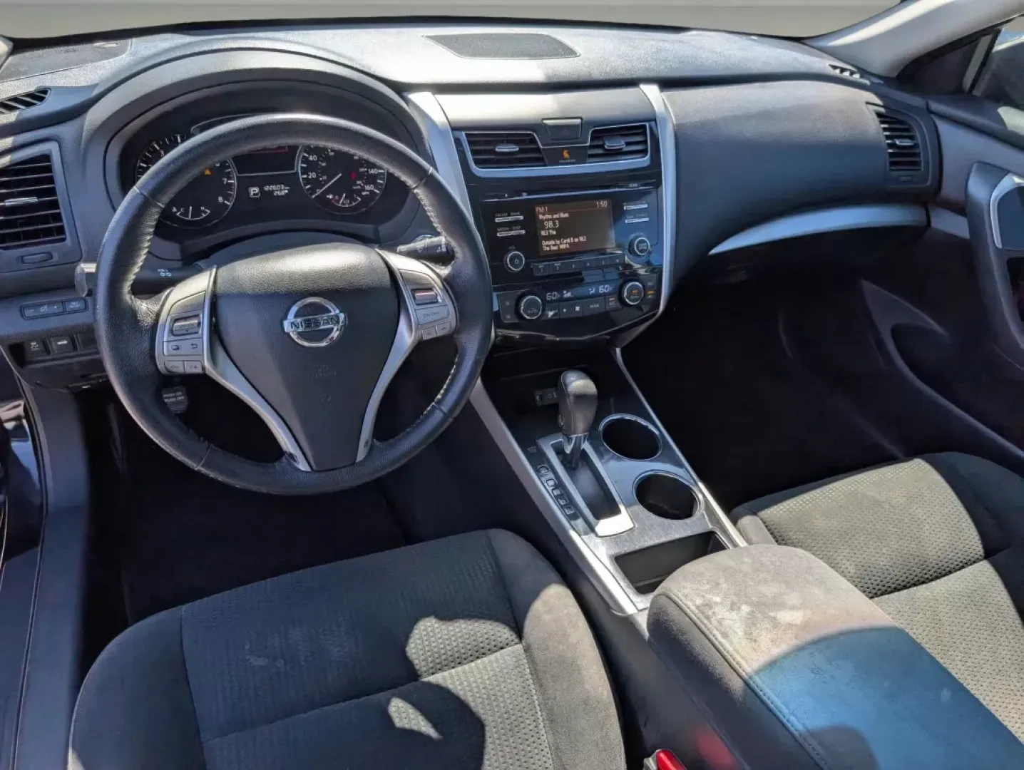 2014 /Black Nissan Altima 2.5 SV (1N4AL3AP8EC) with an Other engine, located at 1430 Gateway Drive, Opelika, AL, 36801, (334) 239-0944, 32.637871, -85.409790 - Discover the perfect blend of comfort, efficiency, and style with this 2014 Nissan Altima 2.5 SV, exclusively available at Gils Auto in Opelika, AL. If you are searching for a reliable sedan that excels in everyday commuting while also offering the versatility for weekend adventures, this Altima is - Photo#12