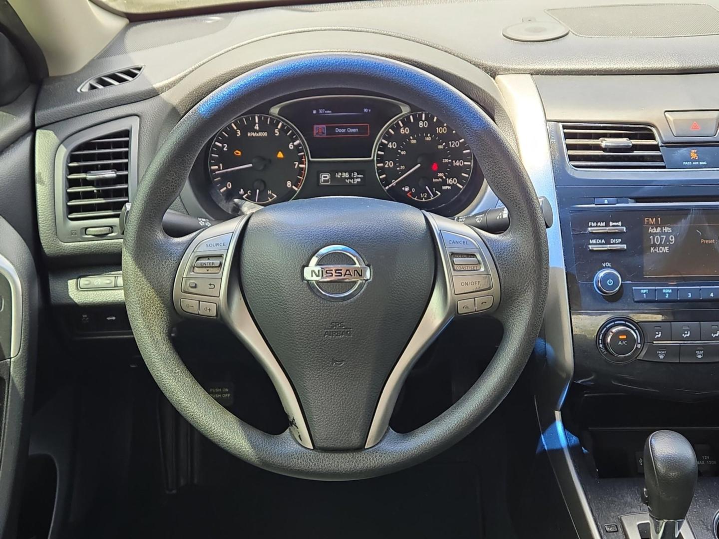 2014 /Charcoal Nissan Altima 2.5 S (1N4AL3AP9EC) with an Regular Unleaded I-4 2.5 L/152 engine, 1-Speed CVT w/OD transmission, located at 804 22nd Ave, Phenix City, AL, 36870, (334) 297-1860, 32.484749, -85.024475 - 2014 Nissan Altima 2.5 S - Photo#15