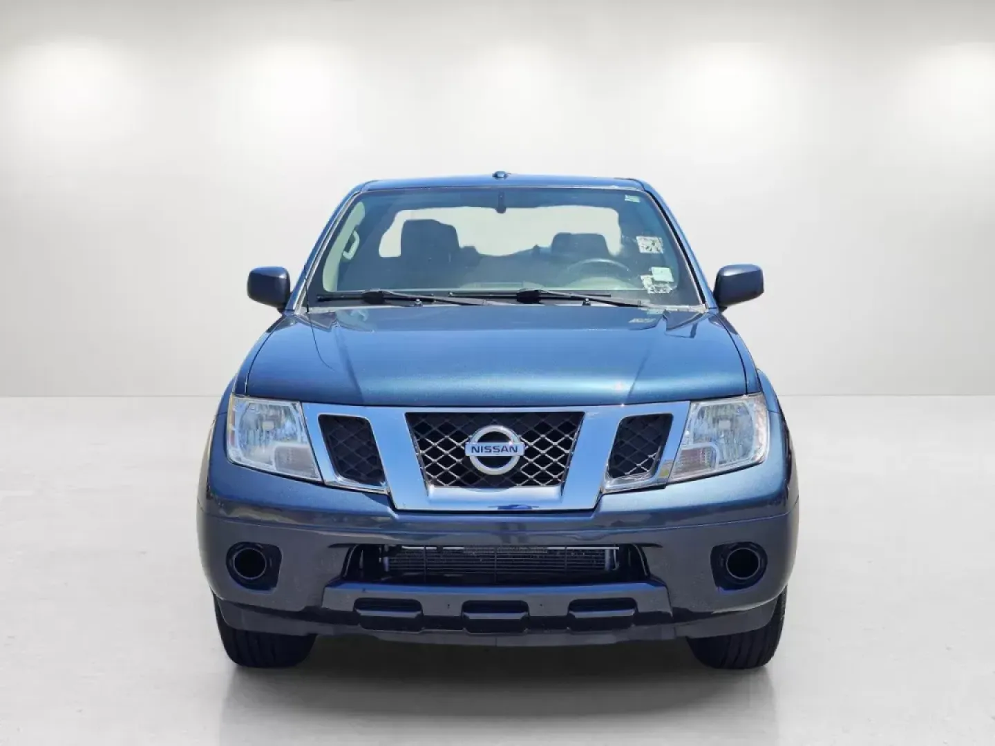 2014 /Graphite Nissan Frontier SV (1N6BD0CT8EN) with an Regular Unleaded I-4 2.5 L/146 engine, 5-Speed Automatic w/OD transmission, located at 521 Old Farm Lane Rd, Prattville, AL, 36066, (334) 325-1505, 32.482460, -86.416367 - **Discover Your Next Adventure with the 2014 Nissan Frontier SV at Gils Auto - Prattville!**<br /> <br /> Are you ready to elevate your weekend getaways or tackle your daily commute with style and reliability? Look no further than this impressive **2014 Nissan Frontier SV**! Perfect for budget-consc - Photo#2