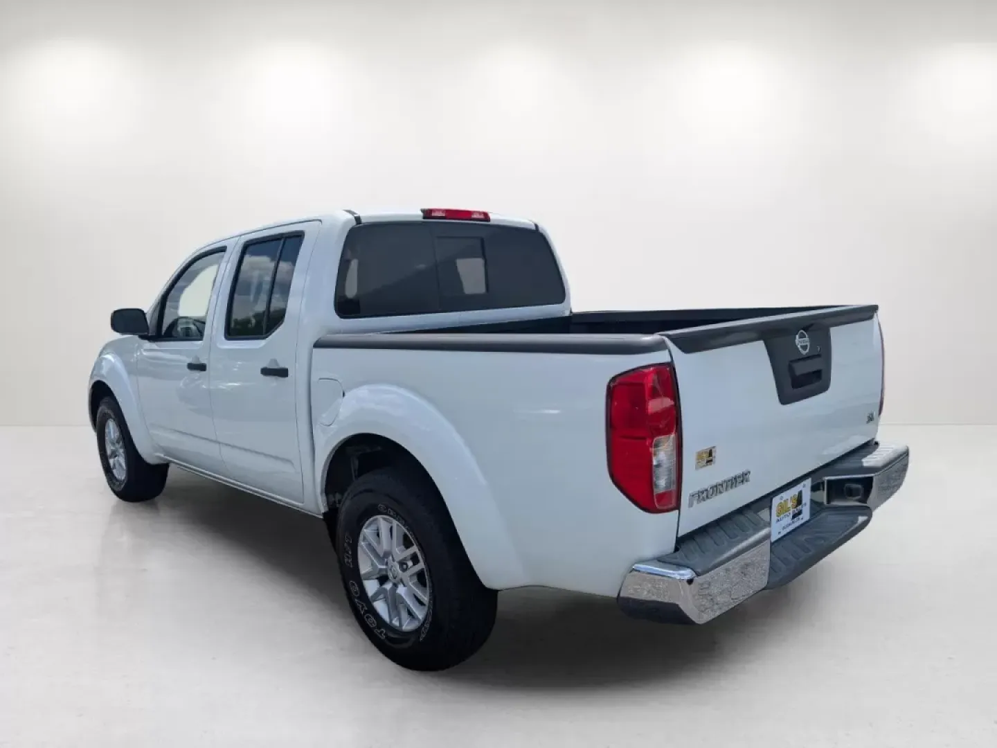 2014 /Steel Nissan Frontier SV (1N6AD0ER9EN) with an Other engine, located at 804 22nd Ave, Phenix City, AL, 36870, (334) 297-1860, 32.484749, -85.024475 - **Experience Adventure and Reliability with This 2014 Nissan Frontier SV at Gils Auto in Phenix City, AL!**<br /> <br /> Looking for a dependable vehicle that fits your active lifestyle? Look no further than this **2014 Nissan Frontier SV**, perfect for those who need a reliable pickup for weekend a - Photo#5