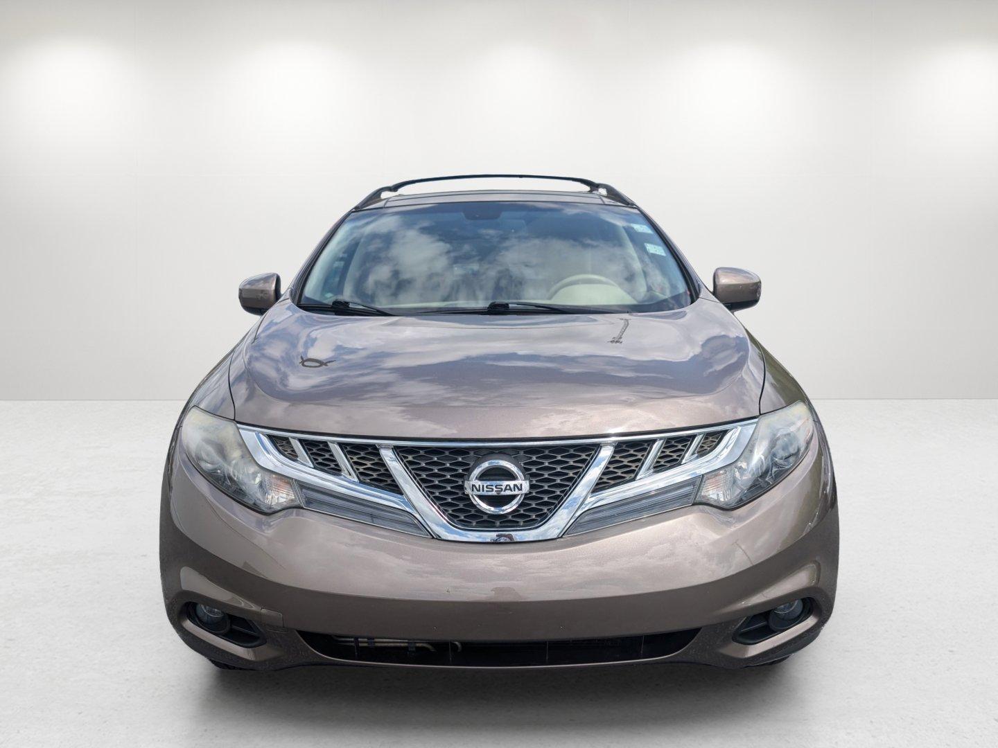 2014 /Beige Nissan Murano SL (JN8AZ1MU2EW) with an Regular Unleaded V-6 3.5 L/213 engine, 1-Speed CVT w/OD transmission, located at 3959 U.S. 80 W, Phenix City, AL, 36870, (334) 297-4885, 32.469296, -85.135185 - 2014 Nissan Murano SL - Photo#29