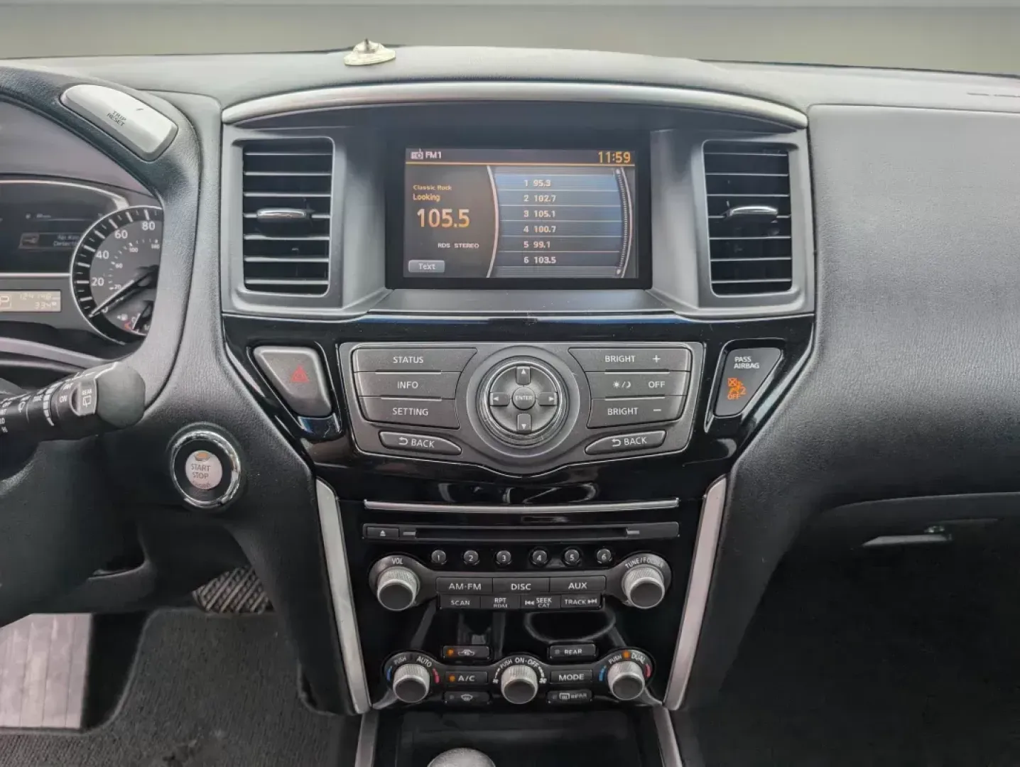 2014 /Charcoal Nissan Pathfinder SV (5N1AR2MN7EC) with an Regular Unleaded V-6 3.5 L/213 engine, 1-Speed CVT w/OD transmission, located at 521 Old Farm Lane Rd, Prattville, AL, 36066, (334) 325-1505, 32.482460, -86.416367 - 2014 Nissan Pathfinder SV - Photo#14