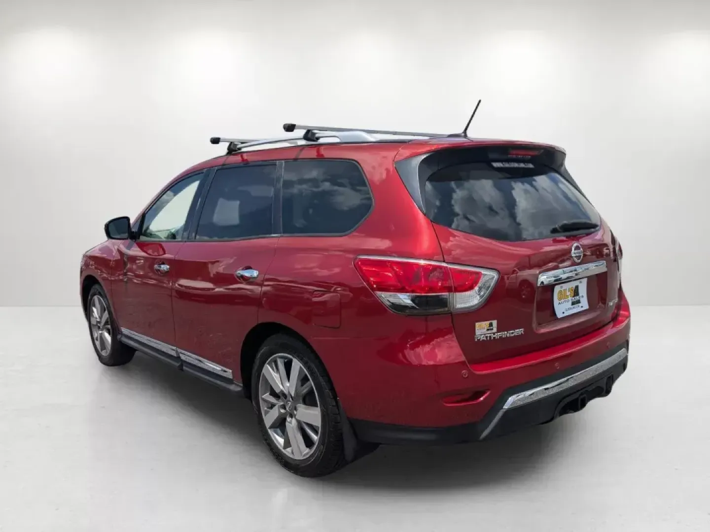 2014 /Almond Nissan Pathfinder Platinum (5N1AR2MN6EC) with an Regular Unleaded V-6 3.5 L/213 engine, 1-Speed CVT w/OD transmission, located at 804 22nd Ave, Phenix City, AL, 36870, (334) 297-1860, 32.484749, -85.024475 - **Discover Your Next Adventure with the 2014 Nissan Pathfinder Platinum at Gils Auto - Phenix City #2!**<br /> <br /> Are you ready to elevate your family road trips or weekend getaways? The 2014 Nissan Pathfinder Platinum is the perfect SUV for those who crave adventure without sacrificing comfort - Photo#6