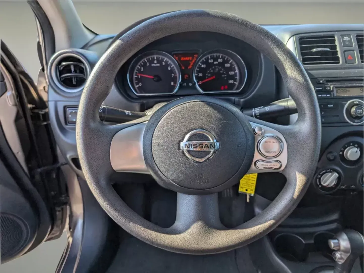 2014 /Charcoal Nissan Versa SV (3N1CN7AP9EL) with an Regular Unleaded I-4 1.6 L/98 engine, 1-Speed CVT w/OD transmission, located at 5115 14th Ave., Columbus, GA, 31904, (706) 323-0345, 32.511494, -84.971046 - 2014 Nissan Versa SV - Photo#15