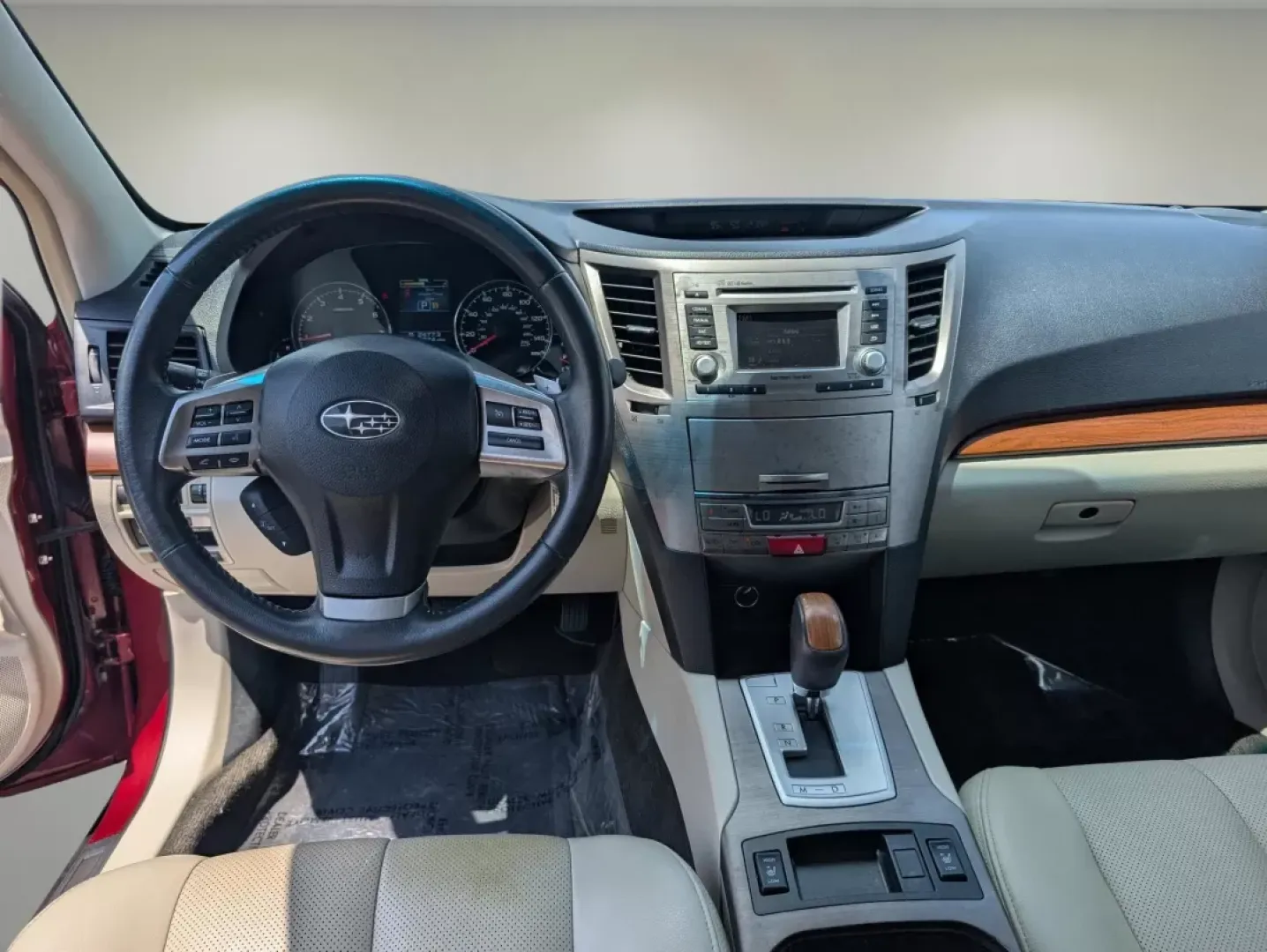 2014 /Warm Ivory Subaru Outback 2.5i Limited (4S4BRCLC1E3) with an Other engine, located at 3959 U.S. 80 W, Phenix City, AL, 36870, (334) 297-4885, 32.469296, -85.135185 - **Adventure Awaits with the 2014 Subaru Outback 2.5i Limited Perfect for Your Next Road Trip!**<br /> <br /> If you're ready to elevate your family outings or embark on thrilling weekend adventures, the 2014 Subaru Outback 2.5i Limited is the vehicle for you. This versatile sport utility vehicle co - Photo#11