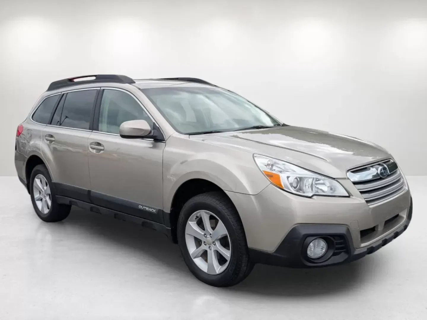 2014 /Ivory Subaru Outback 2.5i Premium (4S4BRCCC4E3) with an Other engine, located at 804 22nd Ave, Phenix City, AL, 36870, (334) 297-1860, 32.484749, -85.024475 - **Embark on Your Next Adventure with the 2014 Subaru Outback 2.5i Premium at Gils Auto!**<br /> <br /> If you're searching for a reliable, versatile vehicle that's perfect for family outings, daily commuting, or weekend adventures, look no further than this stunning 2014 Subaru Outback 2.5i Premium. - Photo#2