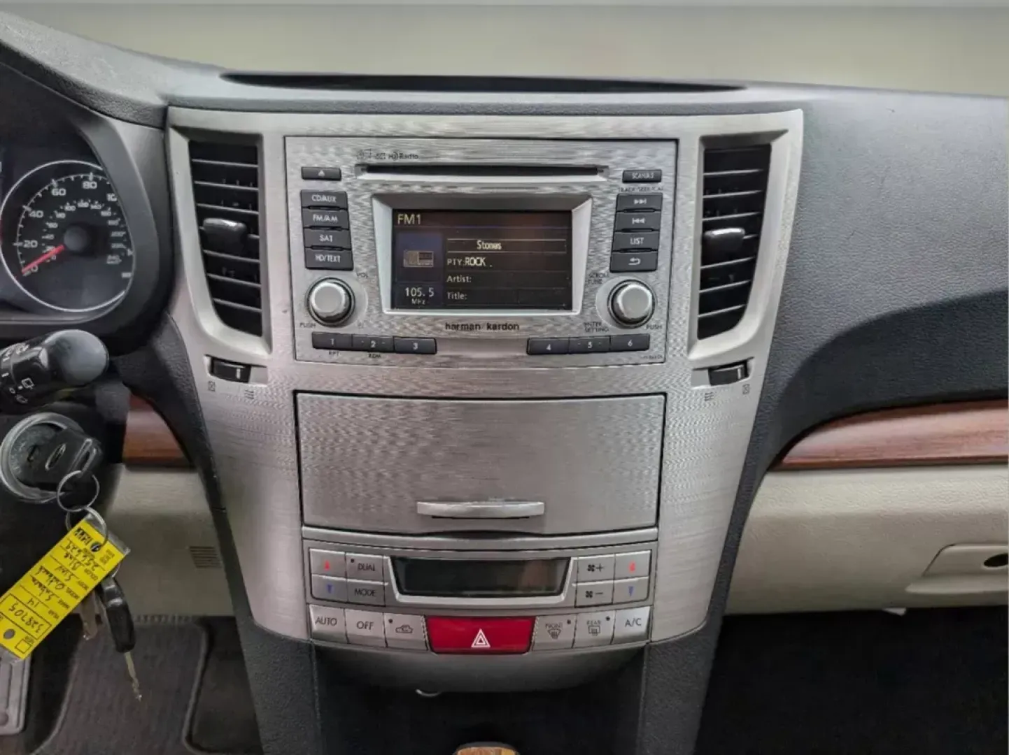 2014 /Warm Ivory Subaru Outback 2.5i Limited (4S4BRCLC0E3) with an Other engine, located at 5115 14th Ave., Columbus, GA, 31904, (706) 323-0345, 32.511494, -84.971046 - Discover the perfect companion for your weekend adventures and family outings with this stunning 2014 Subaru Outback 2.5i Limited, now available at Gils Auto in Opelika, AL. Whether you're navigating the scenic routes of Lee County or heading out on a family road trip to nearby Chewacla State Park, - Photo#12