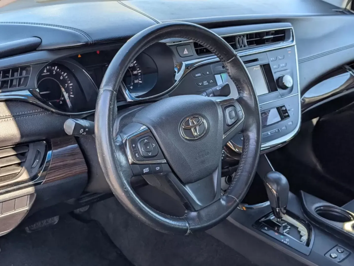 2014 /Black Toyota Avalon XLE (4T1BK1EB4EU) with an Other engine, located at 521 Old Farm Lane Rd, Prattville, AL, 36066, (334) 325-1505, 32.482460, -86.416367 - Are you ready to elevate your driving experience? Meet the 2014 Toyota Avalon XLE, a sophisticated sedan that perfectly balances luxury, performance, and practicality. Whether you're commuting to work, running errands, or embarking on a weekend getaway, this vehicle is designed to enhance your lifes - Photo#7