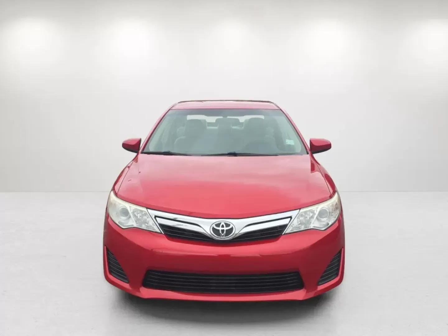 2014 Toyota Camry LE (4T1BF1FK3EU) with an Other engine, located at 5115 14th Ave., Columbus, GA, 31904, (706) 323-0345, 32.511494, -84.971046 - **Unleash Your Drive with This 2014 Toyota Camry Perfect for Your Daily Commute!**<br /> <br /> Are you in search of a reliable and stylish vehicle that fits seamlessly into your everyday life? Look no further than this striking 2014 Toyota Camry, designed for commuters and weekend adventurers alik - Photo#1