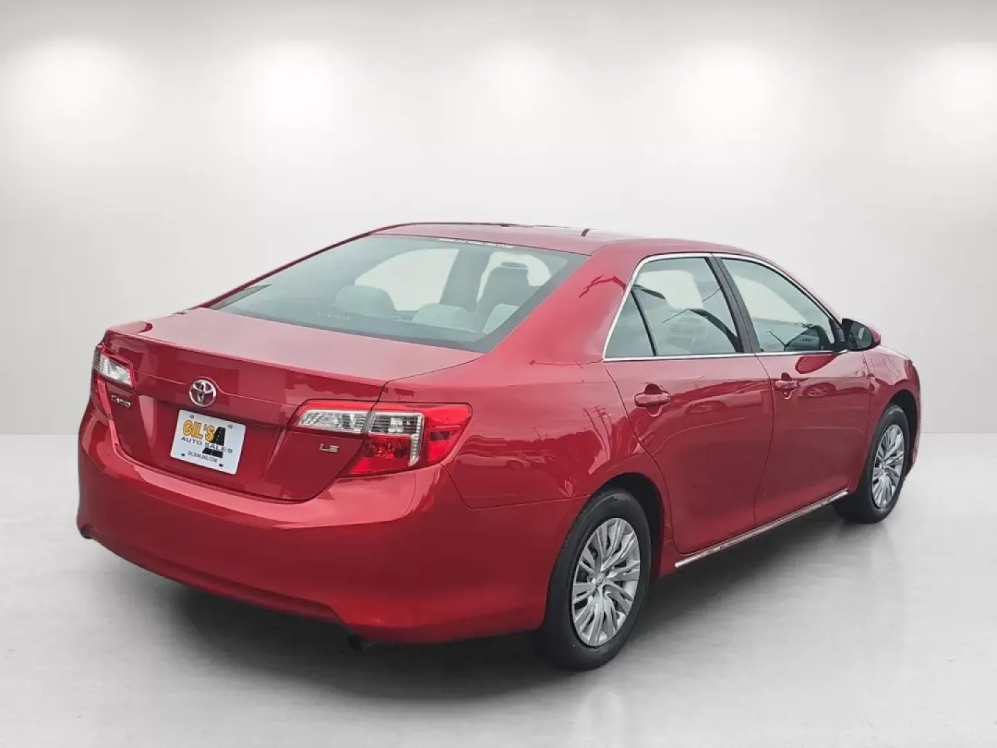 2014 Toyota Camry LE (4T1BF1FK3EU) with an Other engine, located at 5115 14th Ave., Columbus, GA, 31904, (706) 323-0345, 32.511494, -84.971046 - **Unleash Your Drive with This 2014 Toyota Camry Perfect for Your Daily Commute!**<br /> <br /> Are you in search of a reliable and stylish vehicle that fits seamlessly into your everyday life? Look no further than this striking 2014 Toyota Camry, designed for commuters and weekend adventurers alik - Photo#4