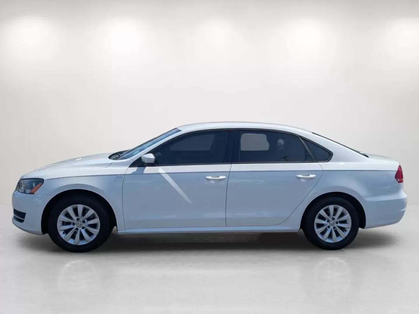 2014 Volkswagen Passat S (1VWAT7A30EC) with an Other engine, located at 521 Old Farm Lane Rd, Prattville, AL, 36066, (334) 325-1505, 32.482460, -86.416367 - **Discover Your Next Adventure with the 2014 Volkswagen Passat - Perfect for Every Family and Budget!**<br /> <br /> Are you in search of a reliable sedan that seamlessly blends comfort, affordability, and performance? Look no further than this stunning 2014 Volkswagen Passat, a versatile vehicle th - Photo#7