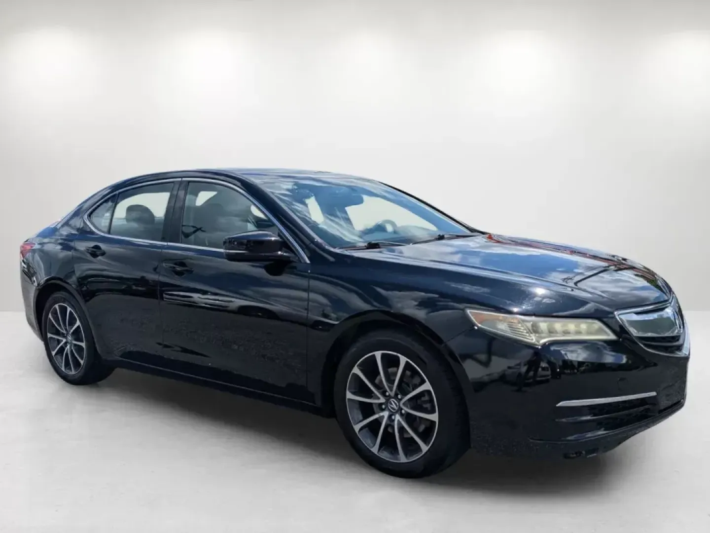 2015 Acura TLX V6 (19UUB2F3XFA) with an Premium Unleaded V-6 3.5 L/212 engine, 9-Speed Automatic w/OD transmission, located at 804 22nd Ave, Phenix City, AL, 36870, (334) 297-1860, 32.484749, -85.024475 - Looking for a vehicle that seamlessly blends luxury and performance with the practicality your lifestyle demands? Look no further than this stunning 2015 Acura TLX V6, available at Gils Auto - Phenix City #2, located at 804 22nd Ave, Phenix City, AL 36870. This sophisticated sedan is perfect for com - Photo#2
