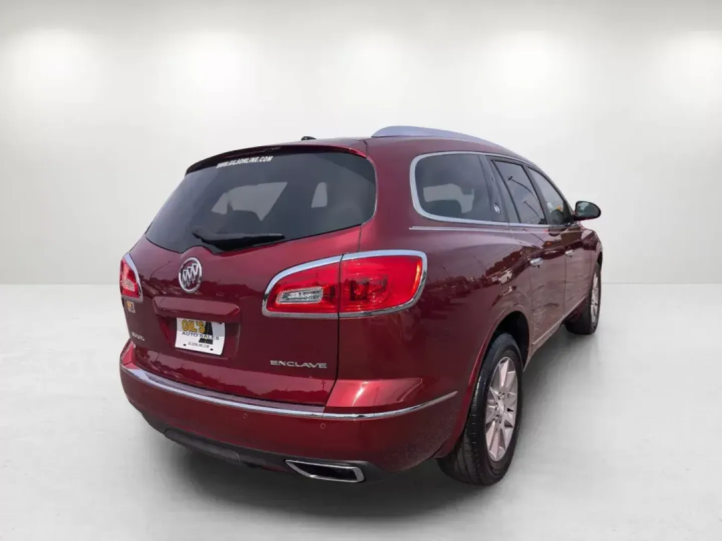 2015 /Light Titanium Buick Enclave Leather (5GAKRBKD5FJ) with an Gas V6 3.6L/217 engine, 6-Speed Automatic transmission, located at 804 22nd Ave, Phenix City, AL, 36870, (334) 297-1860, 32.484749, -85.024475 - 2015 Buick Enclave Leather - Photo#4