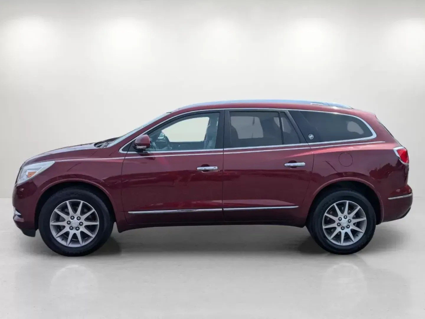 2015 /Light Titanium Buick Enclave Leather (5GAKRBKD5FJ) with an Gas V6 3.6L/217 engine, 6-Speed Automatic transmission, located at 804 22nd Ave, Phenix City, AL, 36870, (334) 297-1860, 32.484749, -85.024475 - 2015 Buick Enclave Leather - Photo#7