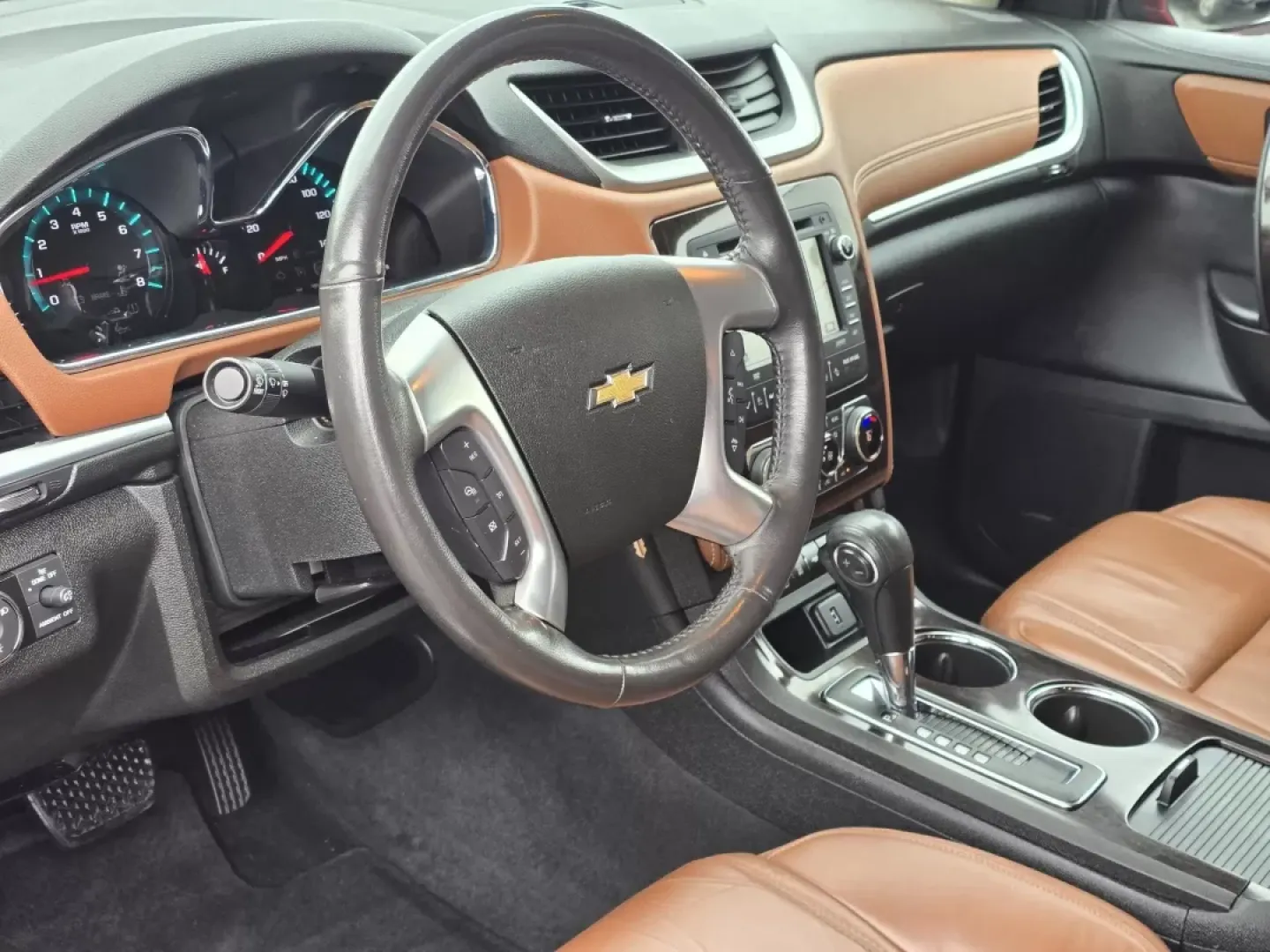 2015 /Ebony/Saddle Up Chevrolet Traverse LTZ (1GNKVJKD1FJ) with an Other engine, located at 1430 Gateway Drive, Opelika, AL, 36801, (334) 239-0944, 32.637871, -85.409790 - **Adventure Awaits with the 2015 Chevrolet Traverse LTZ Perfect for Growing Families!**<br /> <br /> Are you a family on the go, seeking a reliable and spacious SUV that effortlessly balances style with functionality? Look no further than the stunning 2015 Chevrolet Traverse LTZ, available now at G - Photo#11