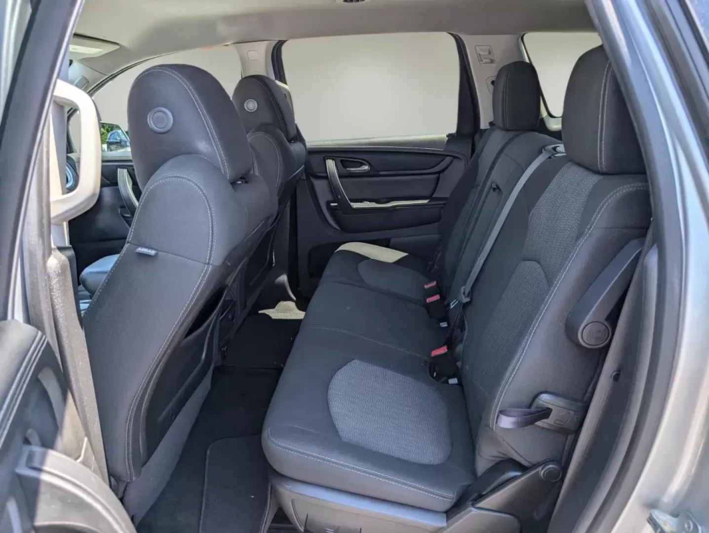 2015 /Ebony Chevrolet Traverse LT (1GNKRGKD7FJ) with an Other engine, located at 1430 Gateway Drive, Opelika, AL, 36801, (334) 239-0944, 32.637871, -85.409790 - **Discover Adventure with the 2015 Chevrolet Traverse LT at Gils Auto - Phenix City #2!**<br /> <br /> Are you ready to elevate your family adventures or weekend getaways? The 2015 Chevrolet Traverse LT is the perfect SUV for those who seek comfort, space, and reliability. With its spacious interior - Photo#10