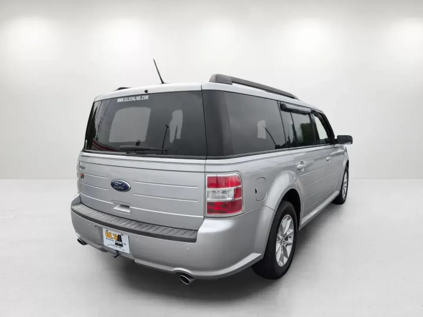 2015 Ford Flex SE (2FMGK5B87FB) with an Regular Unleaded V-6 3.5 L/213 engine, 6-Speed Automatic w/OD transmission, located at 3959 U.S. 80 W, Phenix City, AL, 36870, (334) 297-4885, 32.469296, -85.135185 - 2015 Ford Flex SE - Photo#5