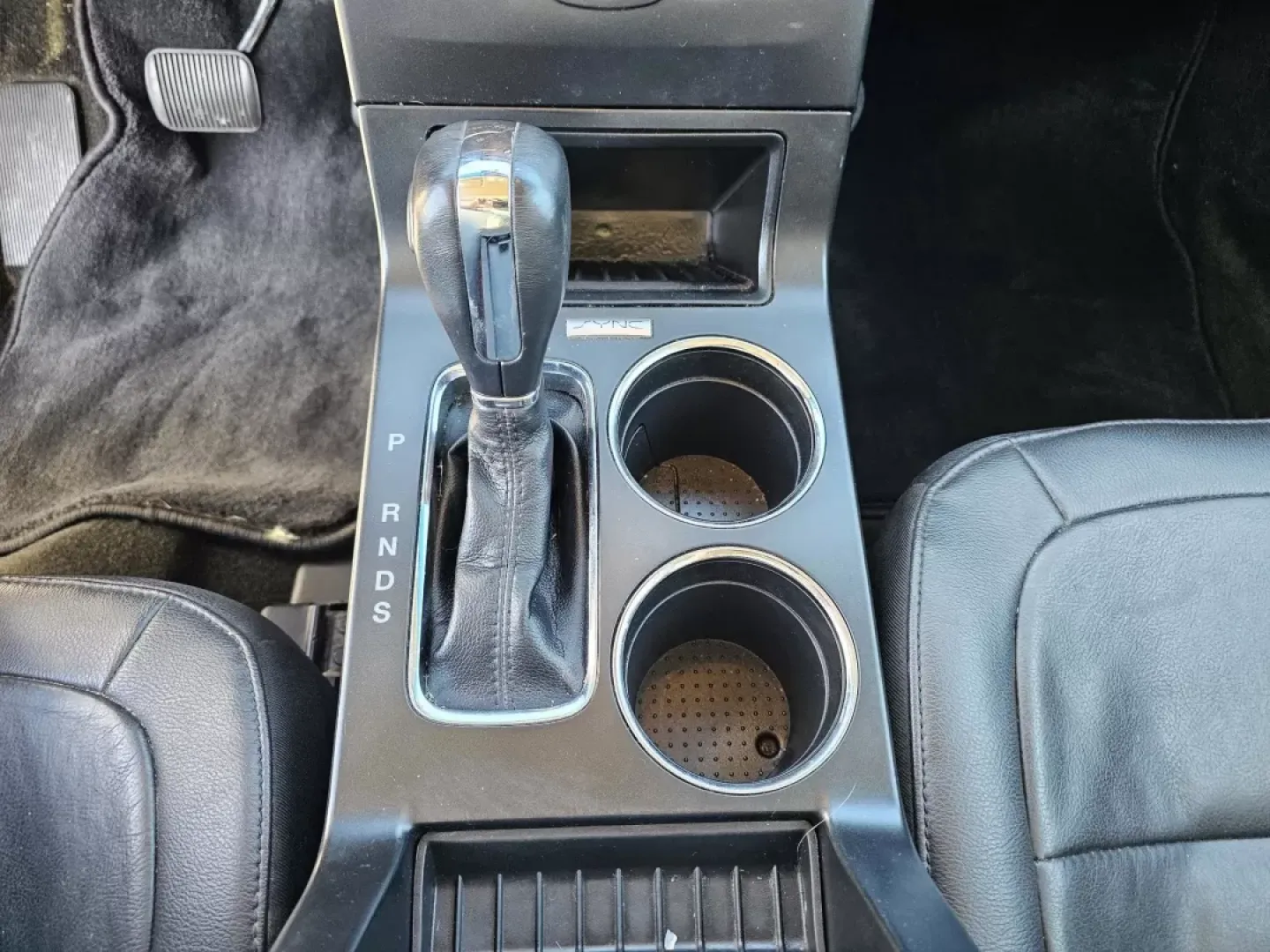 2015 Ford Flex SEL (2FMHK6C84FB) with an Other engine, located at 1430 Gateway Drive, Opelika, AL, 36801, (334) 239-0944, 32.637871, -85.409790 - **Discover Adventure with the 2015 Ford Flex SEL at Gils Auto!**<br /> <br /> Are you looking for a versatile vehicle that perfectly complements your active lifestyle? Whether you're a growing family, a weekend adventurer, or someone who simply enjoys the spaciousness of a well-designed crossover, t - Photo#11