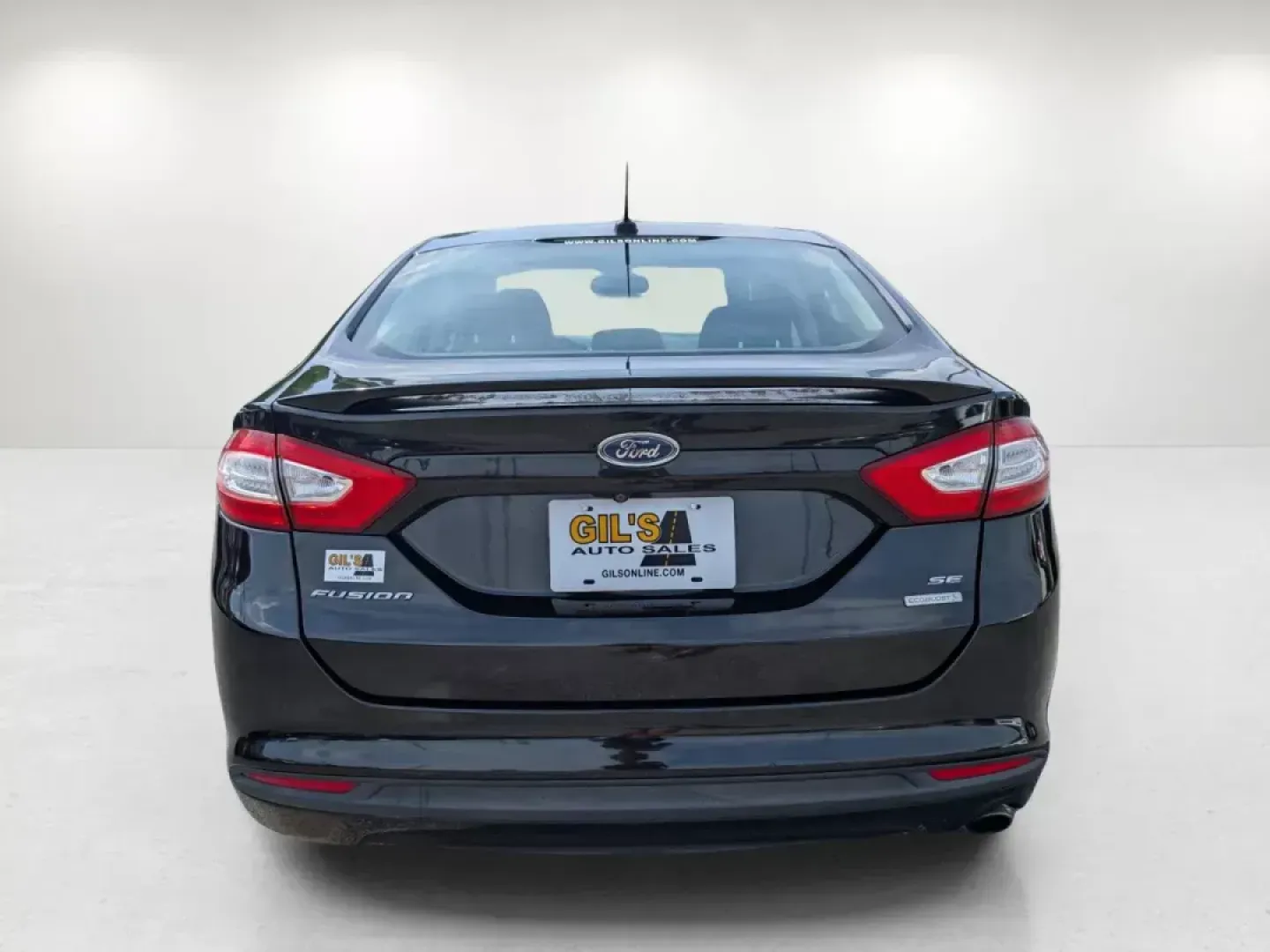 2015 Ford Fusion SE (3FA6P0HD0FR) with an Intercooled Turbo Regular Unleaded I-4 1.5 L/91 engine, located at 1430 Gateway Drive, Opelika, AL, 36801, (334) 239-0944, 32.637871, -85.409790 - 2015 Ford Fusion SE - Photo#3