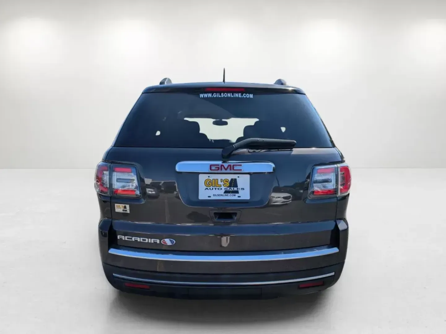 2015 /Ebony GMC Acadia SLE (1GKKRPKD9FJ) with an Gas V6 3.6L/220 engine, 6-Speed Automatic transmission, located at 5115 14th Ave., Columbus, GA, 31904, (706) 323-0345, 32.511494, -84.971046 - **Discover the Perfect Family Companion: 2015 GMC Acadia at Gils Auto - Columbus**<br /> <br /> If you're searching for a dependable SUV that combines comfort, versatility, and style, look no further than this 2015 GMC Acadia SLE, now available at Gils Auto - Columbus. Perfect for growing families o - Photo#5