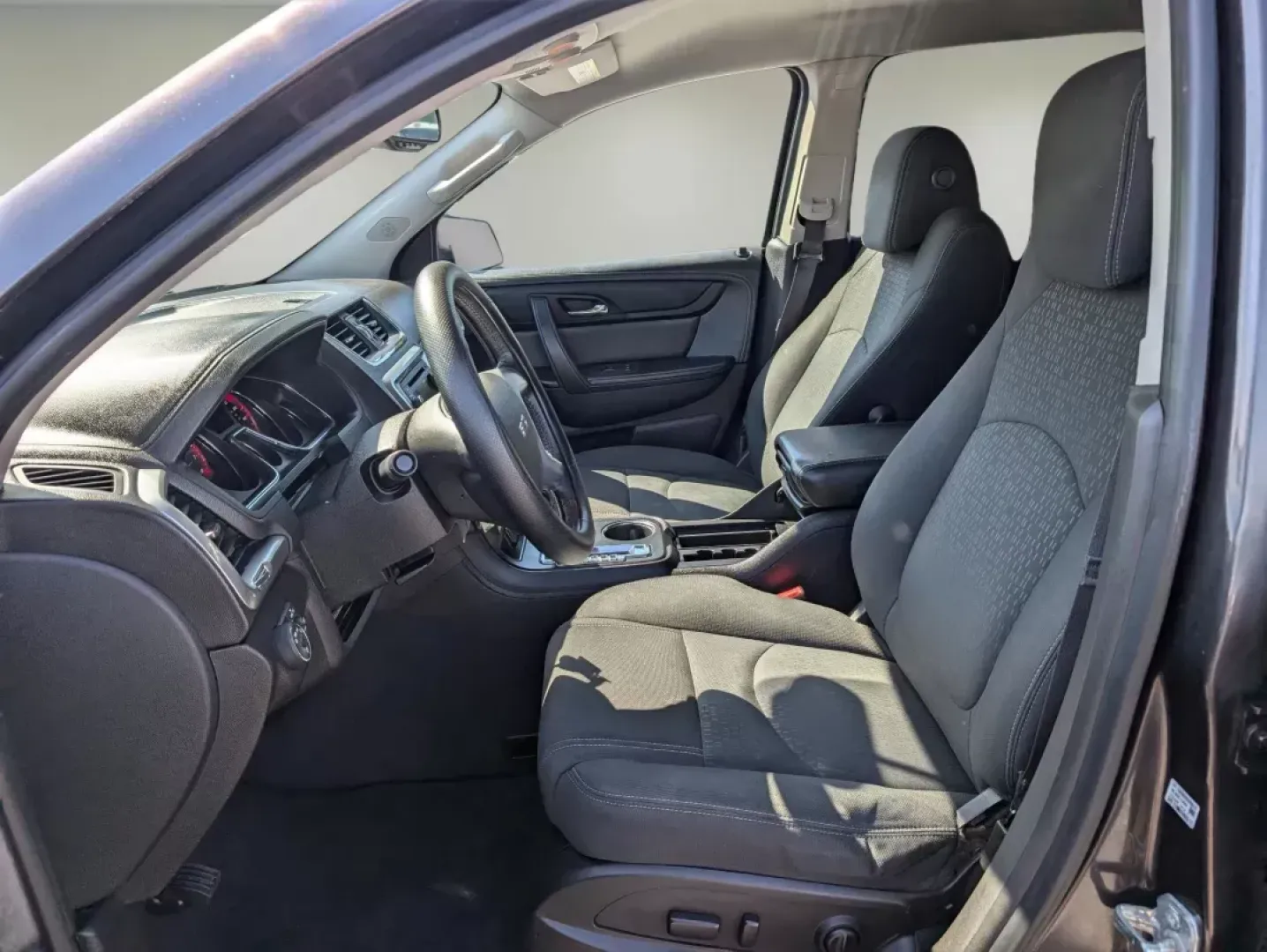 2015 /Ebony GMC Acadia SLE (1GKKRPKD9FJ) with an Gas V6 3.6L/220 engine, 6-Speed Automatic transmission, located at 5115 14th Ave., Columbus, GA, 31904, (706) 323-0345, 32.511494, -84.971046 - **Discover the Perfect Family Companion: 2015 GMC Acadia at Gils Auto - Columbus**<br /> <br /> If you're searching for a dependable SUV that combines comfort, versatility, and style, look no further than this 2015 GMC Acadia SLE, now available at Gils Auto - Columbus. Perfect for growing families o - Photo#9