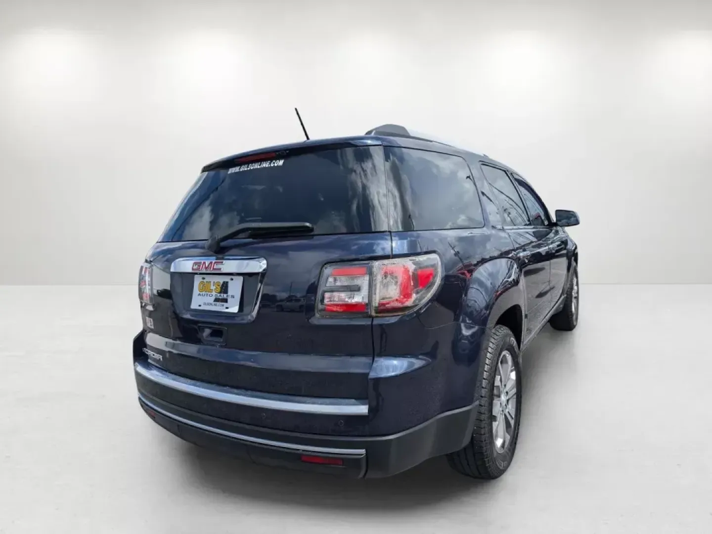 2015 /Light Titanium GMC Acadia SLT (1GKKRRKD0FJ) with an Gas V6 3.6L/220 engine, 6-Speed Automatic transmission, located at 521 Old Farm Lane Rd, Prattville, AL, 36066, (334) 325-1505, 32.482460, -86.416367 - **2015 GMC Acadia SLT: The Perfect Family SUV for Adventures in Prattville!**<br /> <br /> Are you searching for a reliable and spacious SUV that's perfect for weekend getaways, daily commutes, and everything in between? Look no further than the 2015 GMC Acadia SLT, now available at Gils Auto in Pra - Photo#4