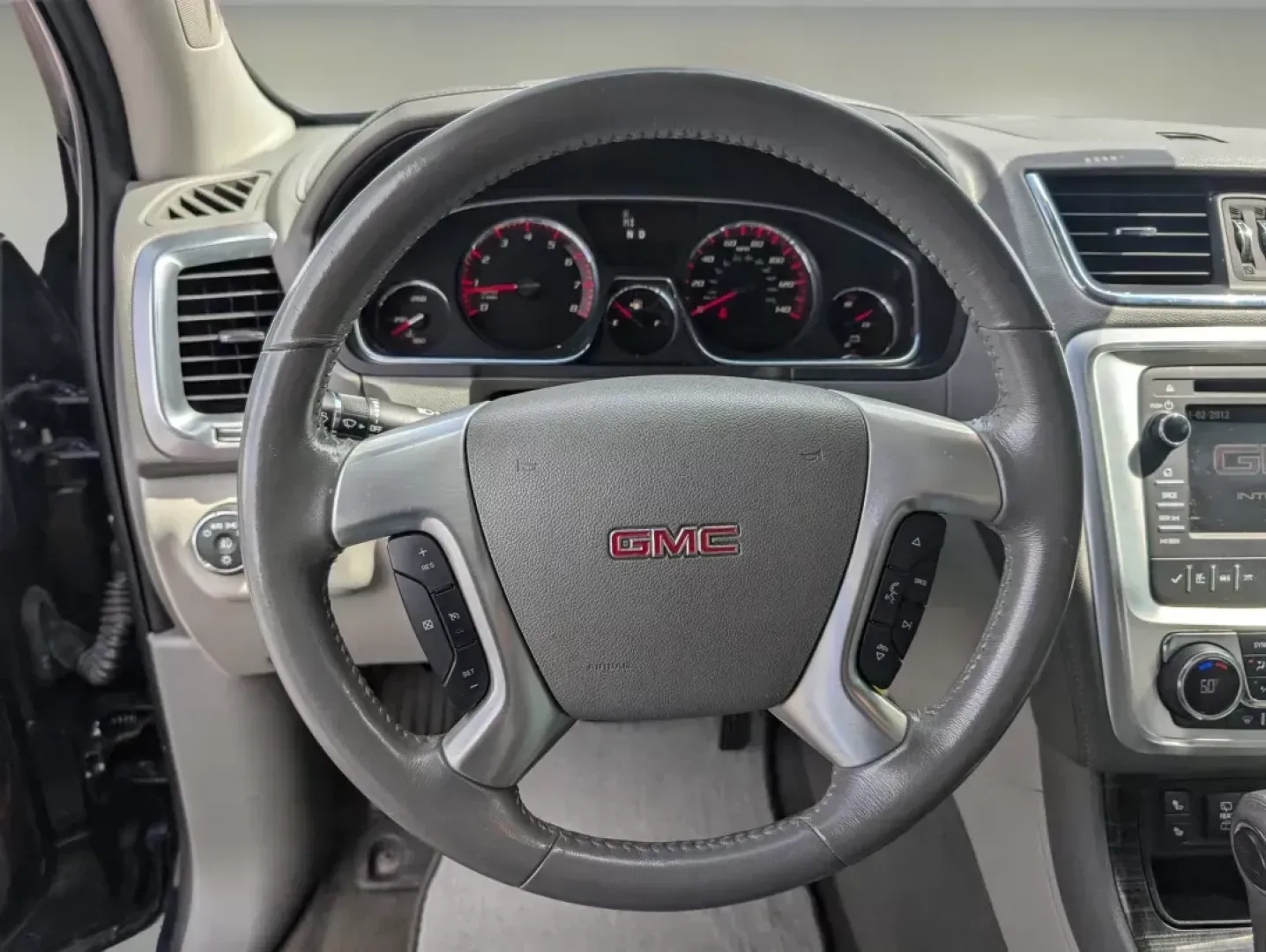 2015 /Light Titanium GMC Acadia SLT (1GKKRRKD0FJ) with an Gas V6 3.6L/220 engine, 6-Speed Automatic transmission, located at 521 Old Farm Lane Rd, Prattville, AL, 36066, (334) 325-1505, 32.482460, -86.416367 - **2015 GMC Acadia SLT: The Perfect Family SUV for Adventures in Prattville!**<br /> <br /> Are you searching for a reliable and spacious SUV that's perfect for weekend getaways, daily commutes, and everything in between? Look no further than the 2015 GMC Acadia SLT, now available at Gils Auto in Pra - Photo#15