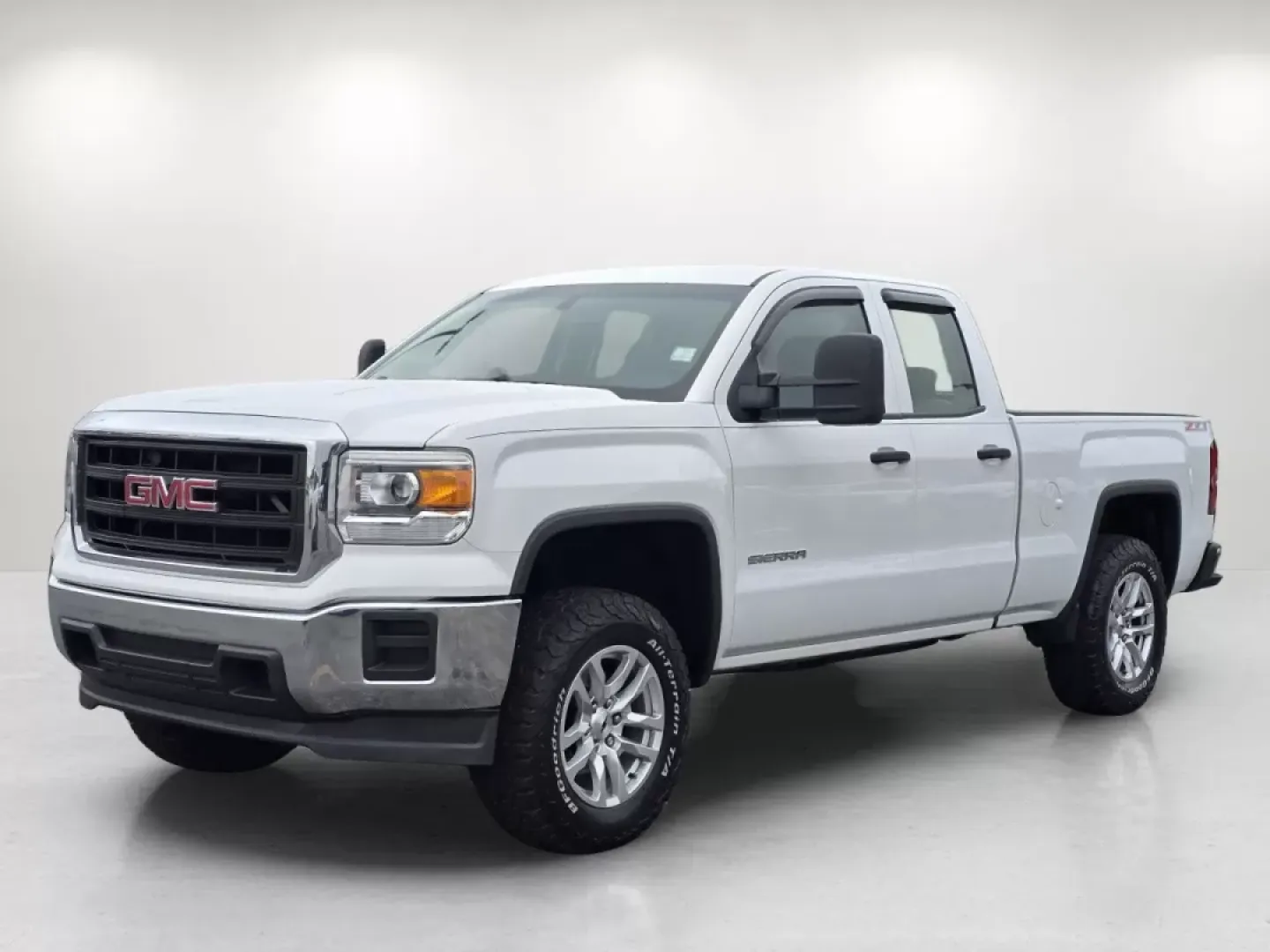 2015 /Jet Black/Dark Ash GMC Sierra 1500 (1GTR1TEC8FZ) with an Other engine, located at 3959 U.S. 80 W, Phenix City, AL, 36870, (334) 297-4885, 32.469296, -85.135185 - ### 2015 GMC Sierra 1500 Extended Cab Your Perfect Adventure Companion!<br /> <br /> Are you on the hunt for a reliable pickup that can handle your daily demands while adding a touch of style to your adventures? Look no further than this robust **2015 GMC Sierra 1500**, available now at **Gils Auto - Photo#1