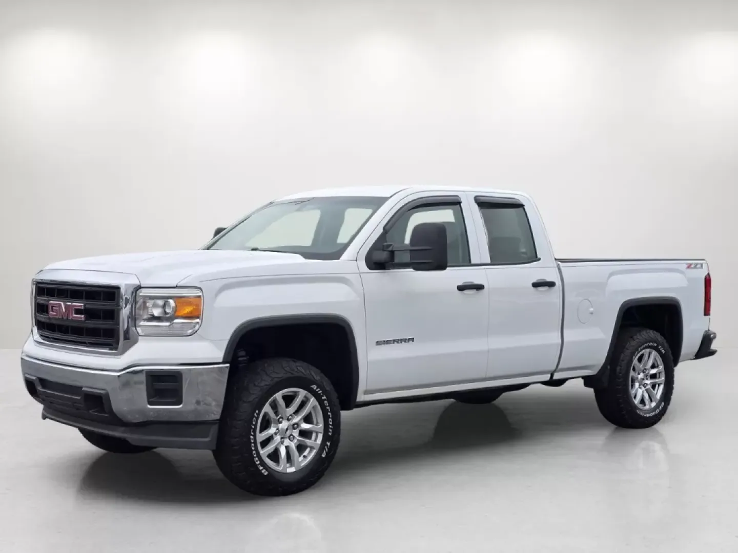 2015 /Jet Black/Dark Ash GMC Sierra 1500 (1GTR1TEC8FZ) with an Other engine, located at 3959 U.S. 80 W, Phenix City, AL, 36870, (334) 297-4885, 32.469296, -85.135185 - ### 2015 GMC Sierra 1500 Extended Cab Your Perfect Adventure Companion!<br /> <br /> Are you on the hunt for a reliable pickup that can handle your daily demands while adding a touch of style to your adventures? Look no further than this robust **2015 GMC Sierra 1500**, available now at **Gils Auto - Photo#8