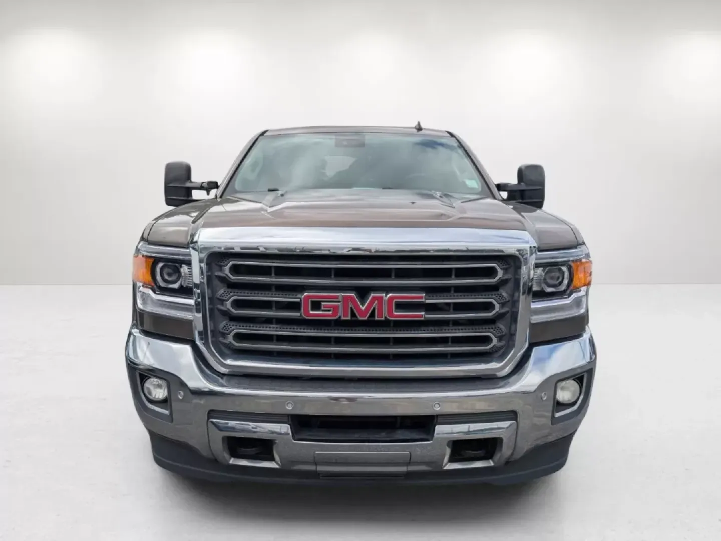 2015 /Cocoa/Dune GMC Sierra 2500HD SLT (1GT12ZE89FF) with an Other engine, located at 3959 U.S. 80 W, Phenix City, AL, 36870, (334) 297-4885, 32.469296, -85.135185 - **Unleash Adventure with the 2015 GMC Sierra 2500HD SLT at Gils Auto - Your Trusted Buy Here Pay Here Dealer in Phenix City, AL!**<br /> <br /> Are you ready to elevate your weekend adventures or tackle your daily commute with confidence? Look no further than the robust and stylish 2015 GMC Sierra 2 - Photo#1