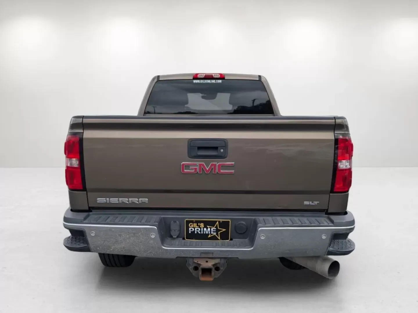 2015 /Cocoa/Dune GMC Sierra 2500HD SLT (1GT12ZE89FF) with an Other engine, located at 3959 U.S. 80 W, Phenix City, AL, 36870, (334) 297-4885, 32.469296, -85.135185 - **Unleash Adventure with the 2015 GMC Sierra 2500HD SLT at Gils Auto - Your Trusted Buy Here Pay Here Dealer in Phenix City, AL!**<br /> <br /> Are you ready to elevate your weekend adventures or tackle your daily commute with confidence? Look no further than the robust and stylish 2015 GMC Sierra 2 - Photo#5