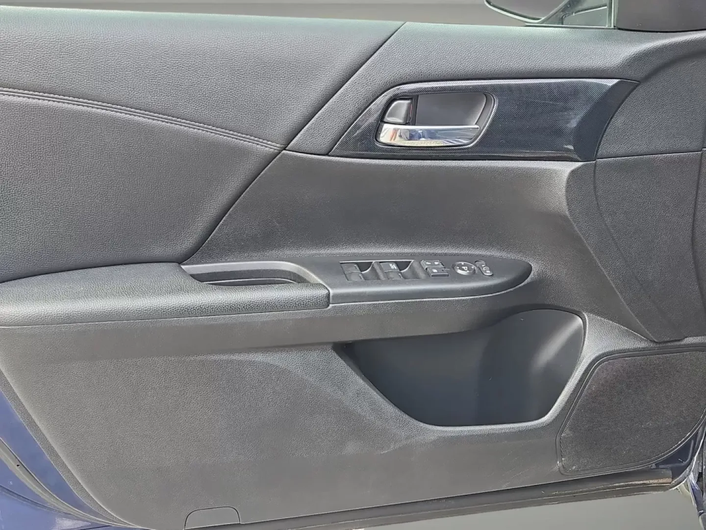 2015 Honda Accord Sedan Sport (1HGCR2F52FA) with an Other engine, located at 3959 U.S. 80 W, Phenix City, AL, 36870, (334) 297-4885, 32.469296, -85.135185 - Discover the perfect blend of style, comfort, and dependability with this 2015 Honda Accord Sedan, now available at Gils Auto in Phenix City, AL. Whether you're a commuter seeking a reliable daily driver or a growing family in need of a spacious vehicle, this car is designed to meet your every need. - Photo#10