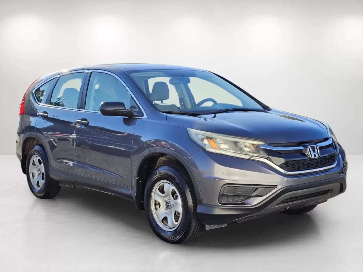 2015 Honda CR-V LX (5J6RM4H34FL) with an Other engine, located at 5115 14th Ave., Columbus, GA, 31904, (706) 323-0345, 32.511494, -84.971046 - Experience life on the go with the 2015 Honda CR-V LX, an ideal choice for families, commuters, and adventure-seekers alike. This versatile SUV is designed to accommodate all your lifestyle needs, whether you're juggling school drop-offs, long daily commutes, or weekend getaways. With its spacious i - Photo#2